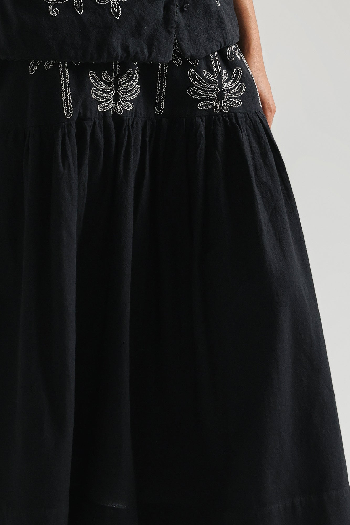 https://cdn.shopify.com/s/files/1/2290/7917/files/E1116-101-902_4.jpg?v=1774415588