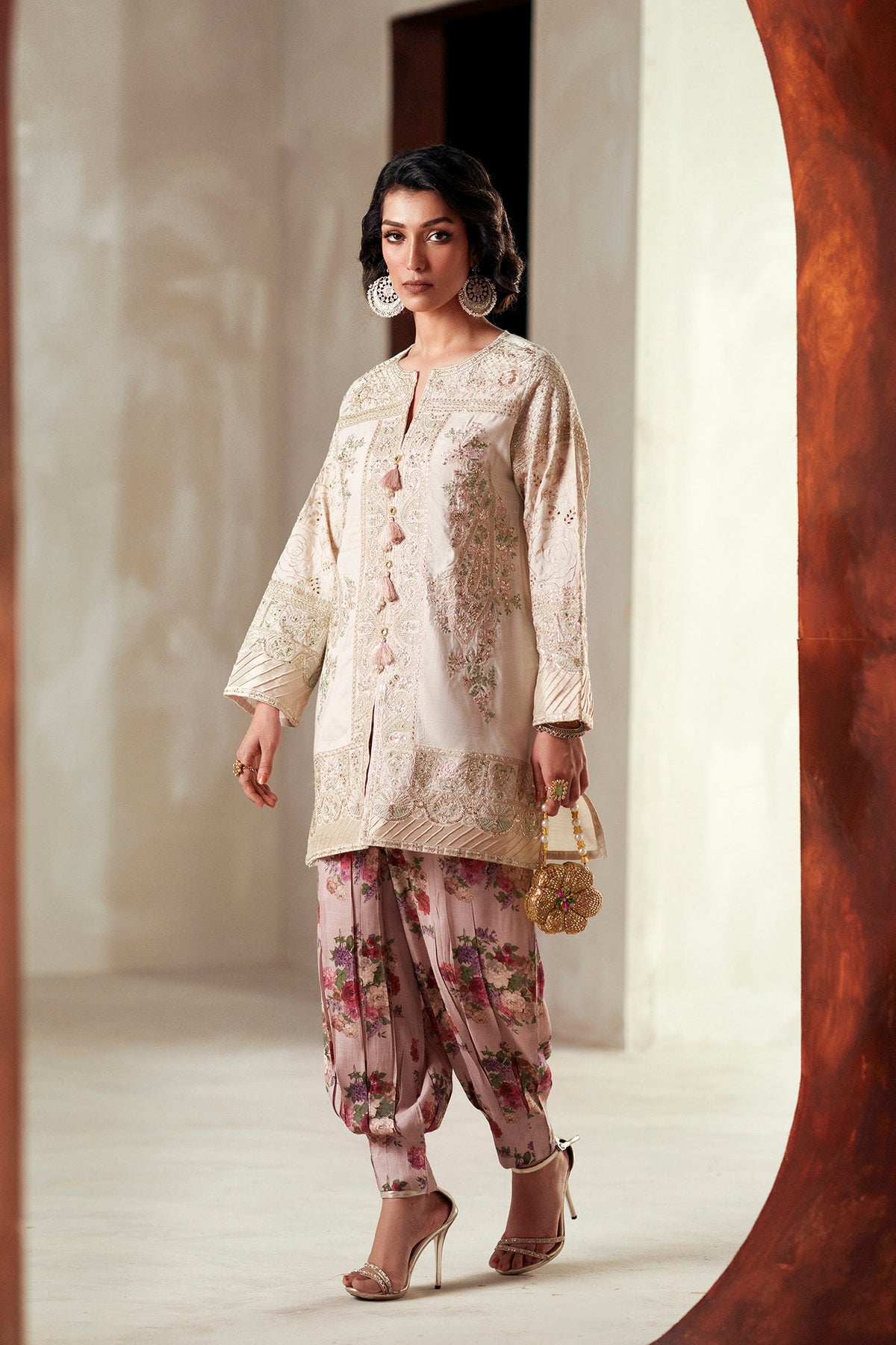 Ethnic