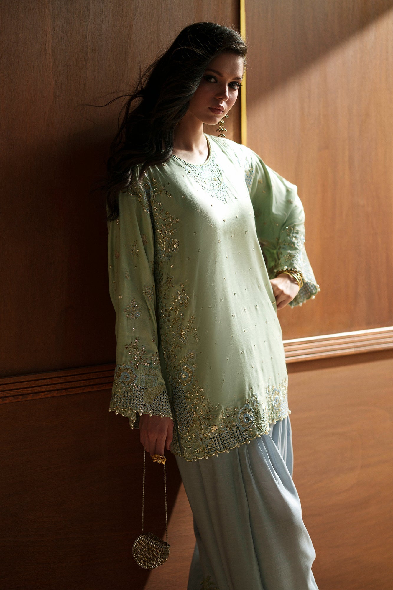 Embroidered Suit (E1124/104/721)