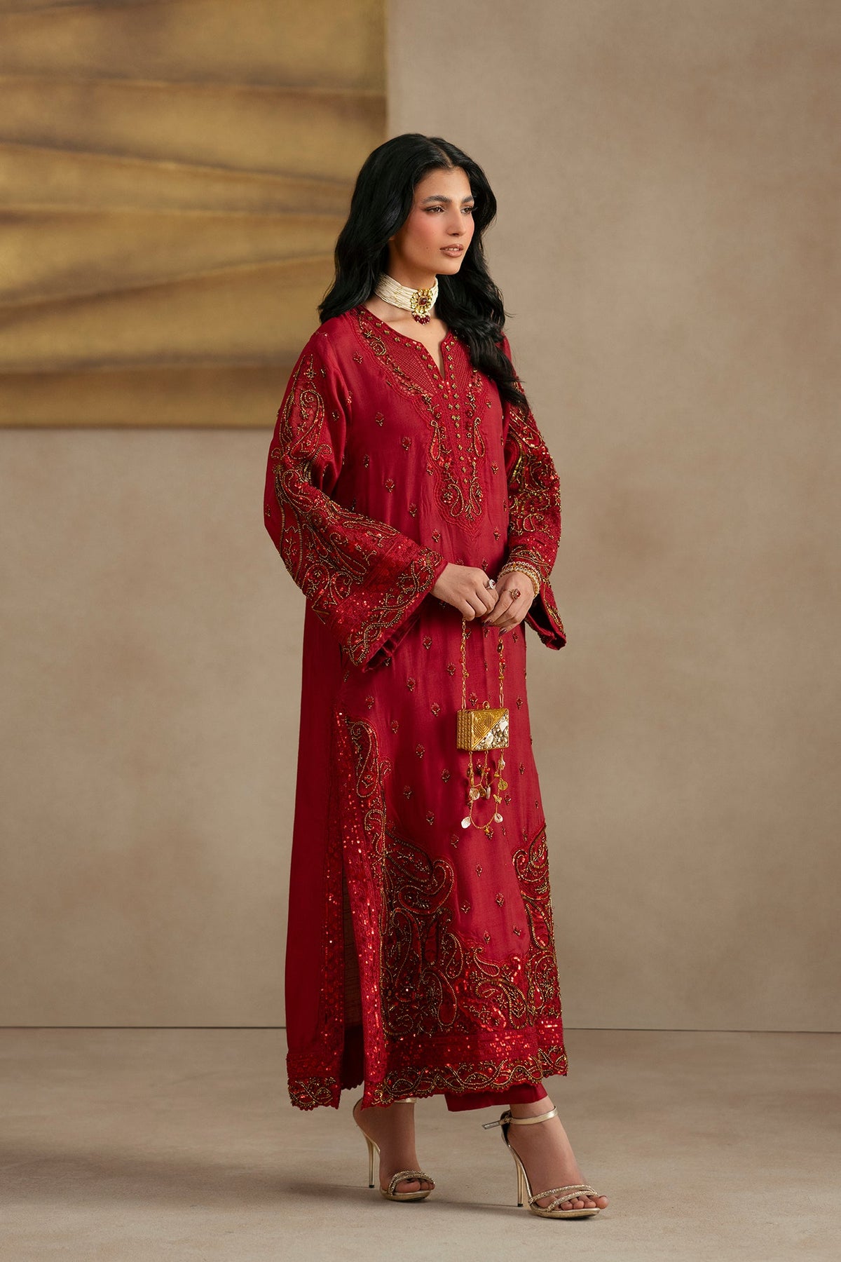 EMBROIDERED SUIT (E1138/104/305)