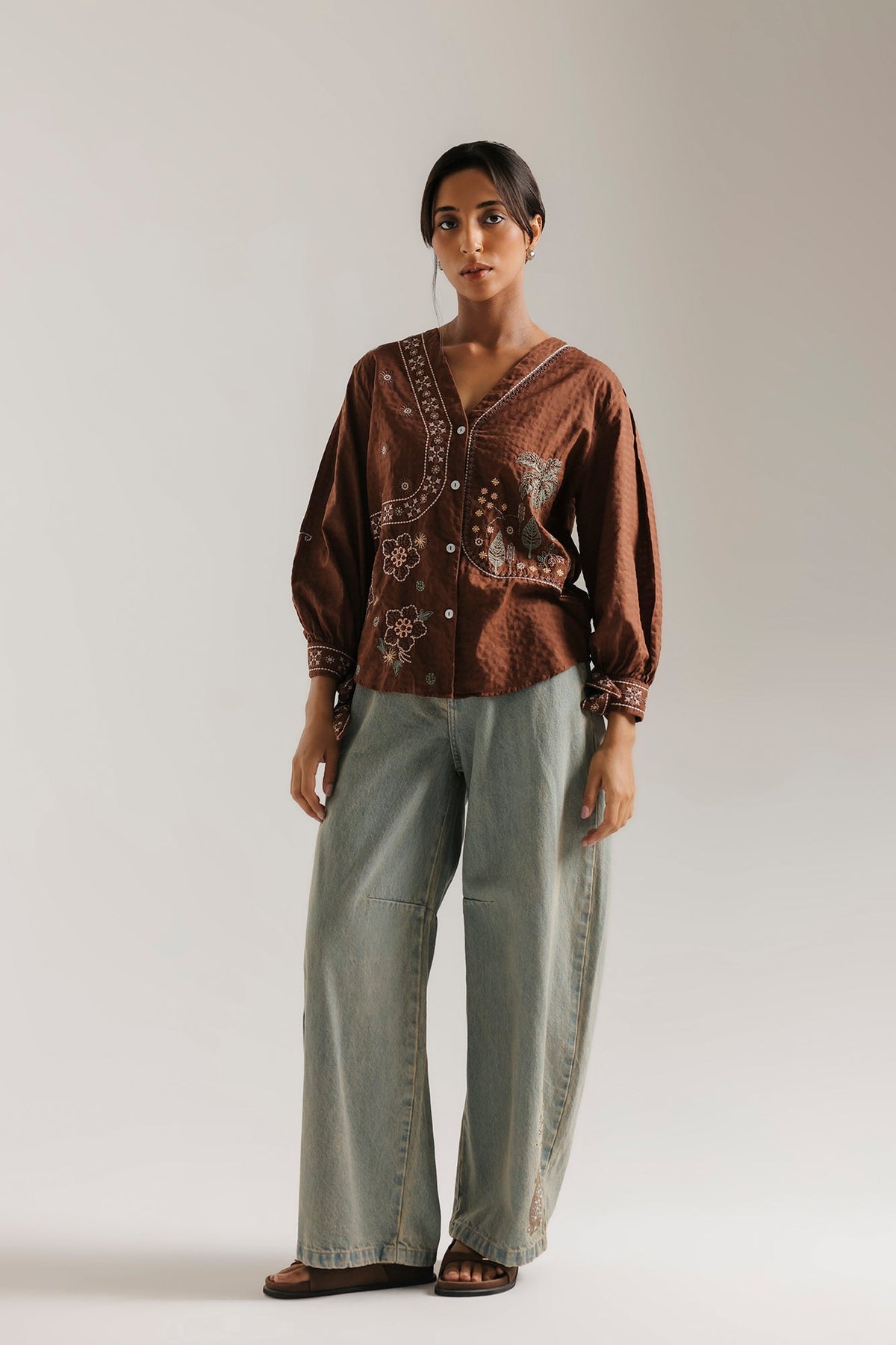 EMBROIDERED SHIRT (E1139/101/803)