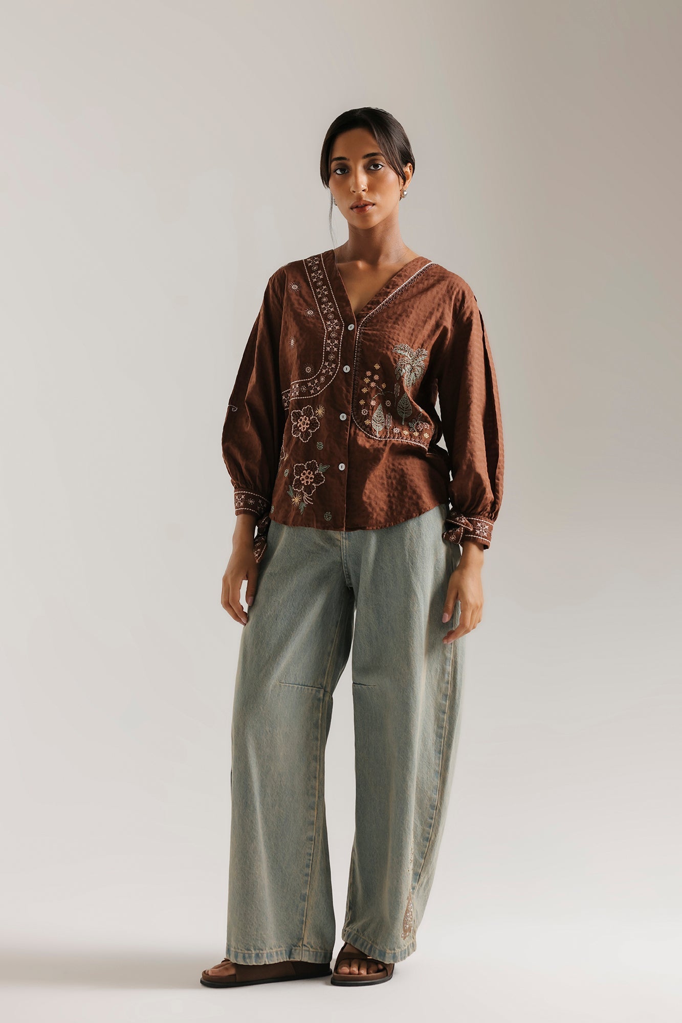 EMBROIDERED SHIRT (E1139/101/803)