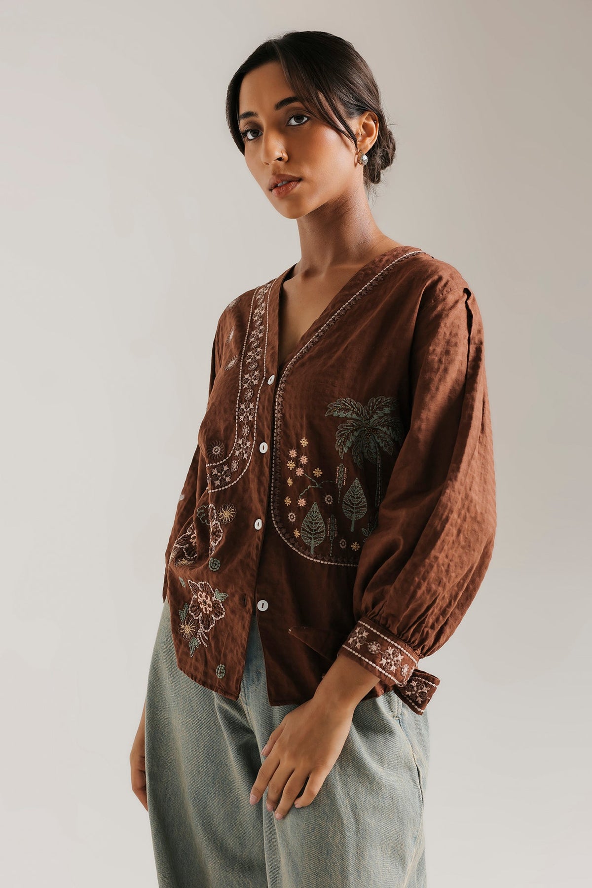 EMBROIDERED SHIRT (E1139/101/803)