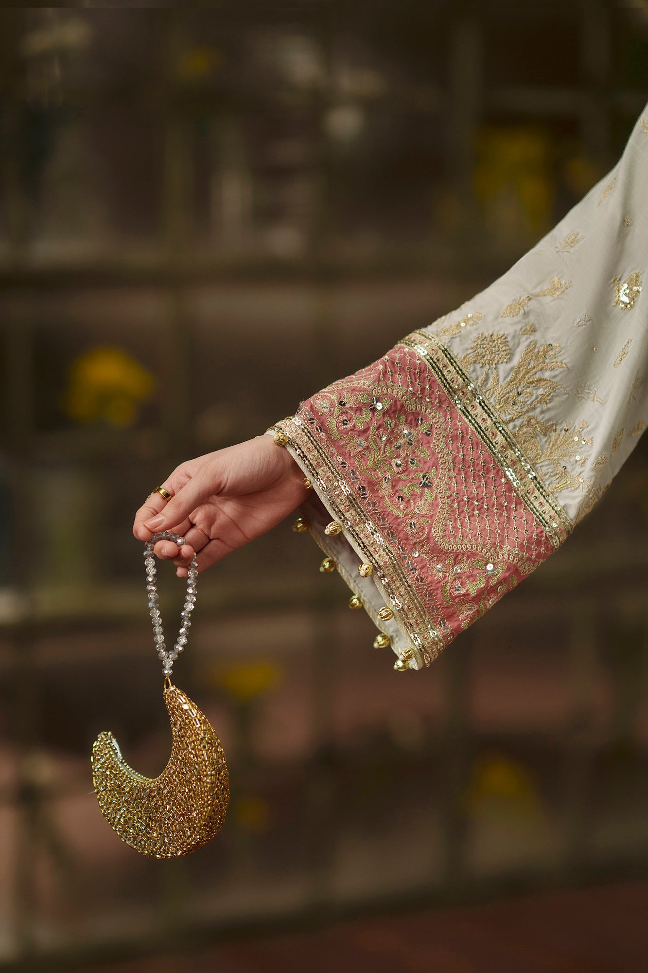 EMBROIDERED KAFTAN (E1145/104/721)