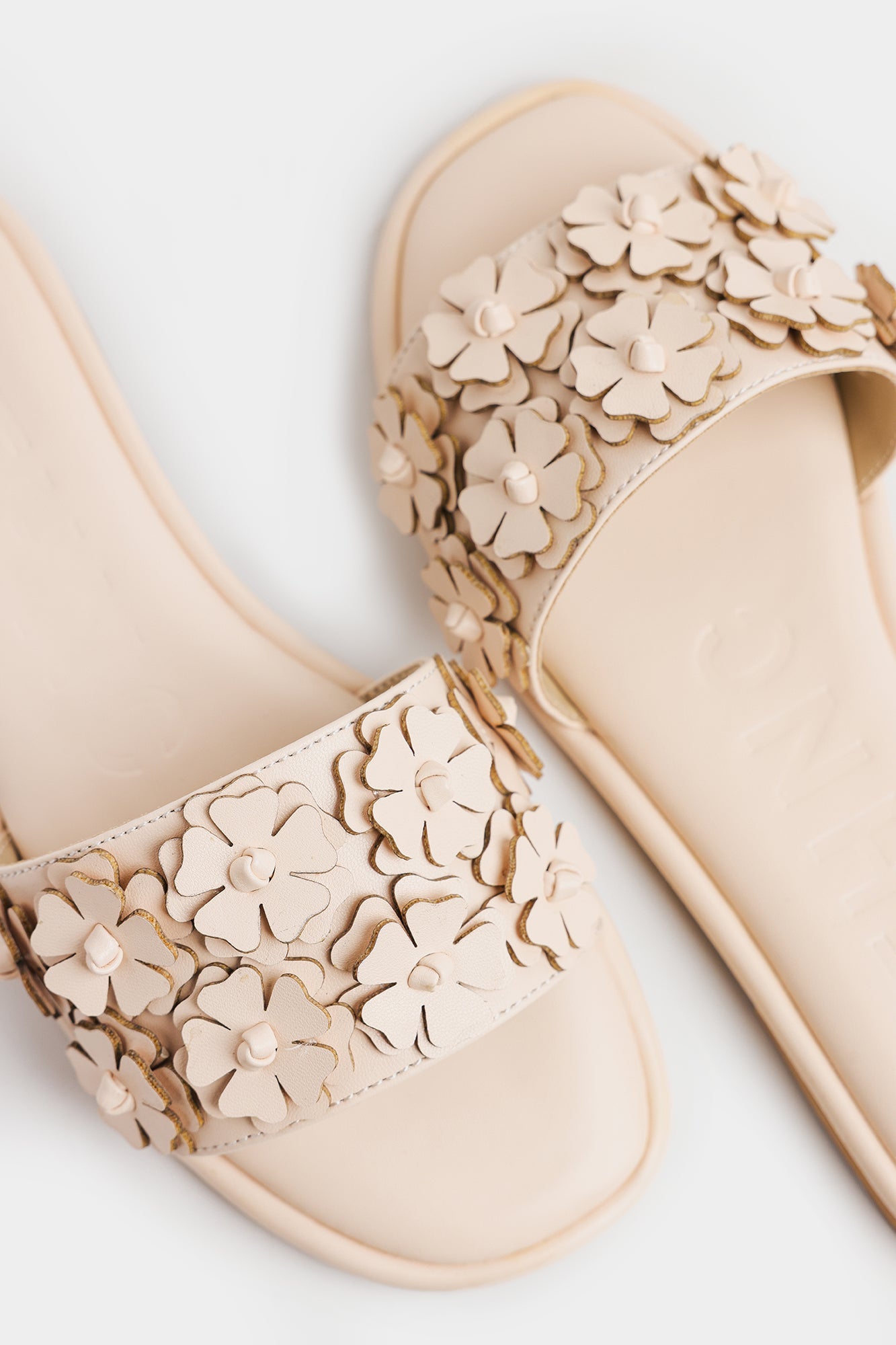 SANDAL (E1146/109/002)