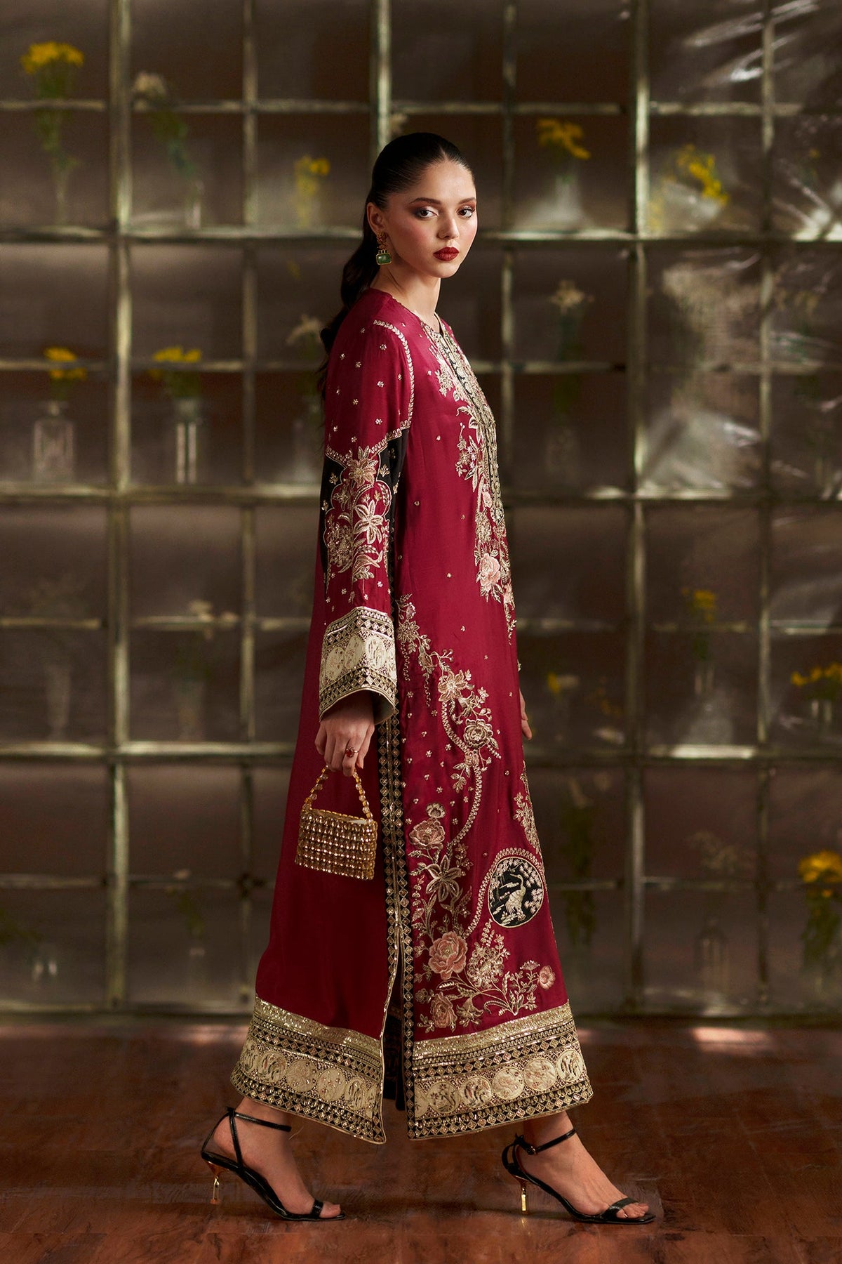 EMBROIDERED KAFTAN (E1149/104/418)