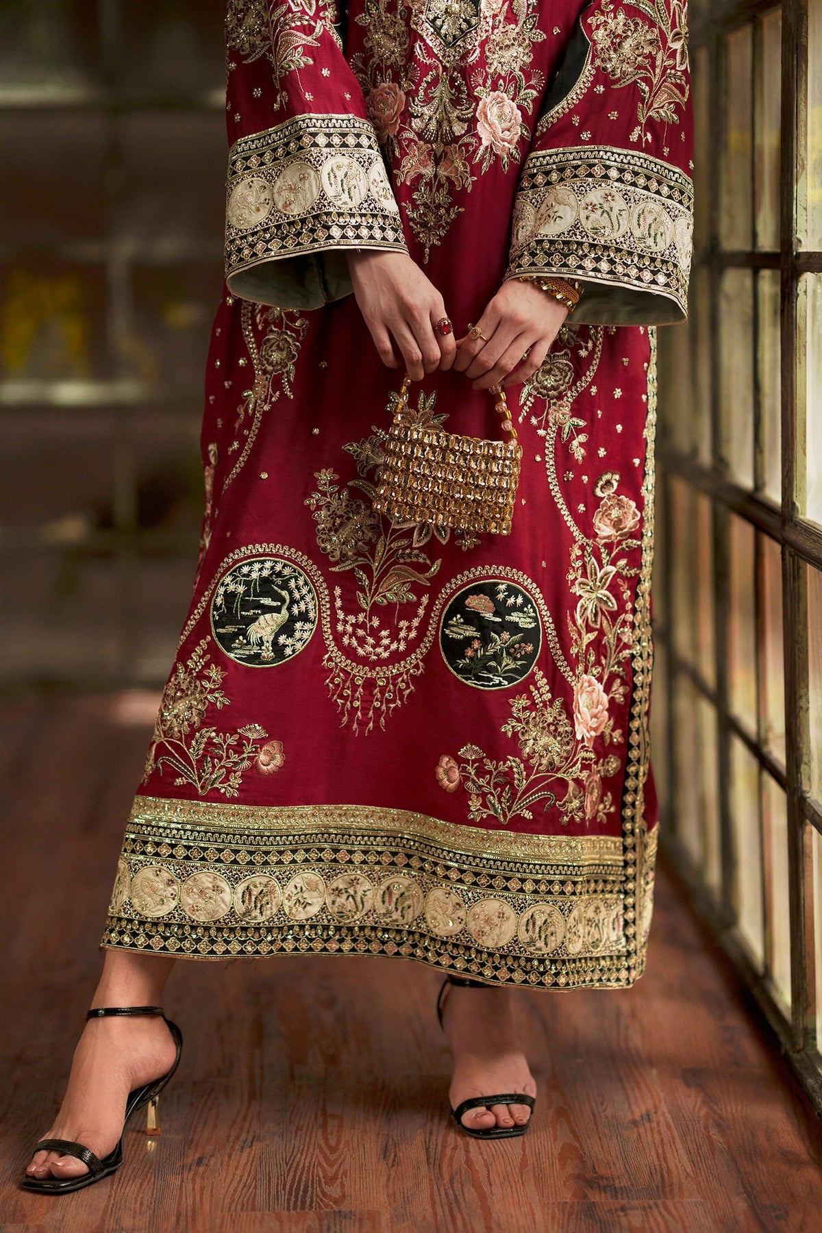 EMBROIDERED KAFTAN (E1149/104/418)