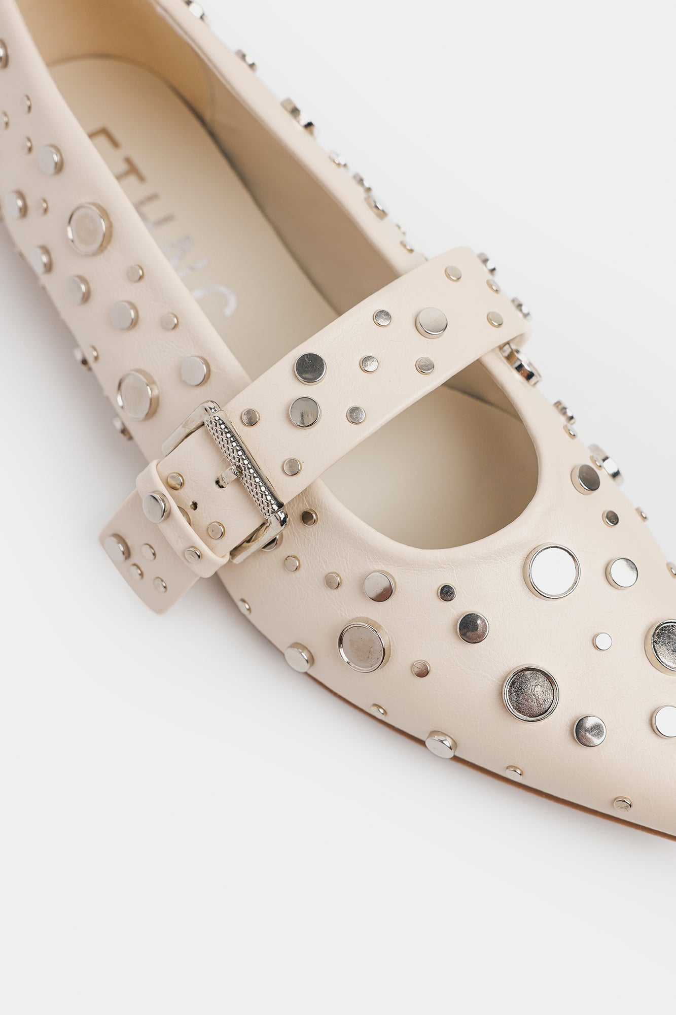 Pumps (E1152/109/002)