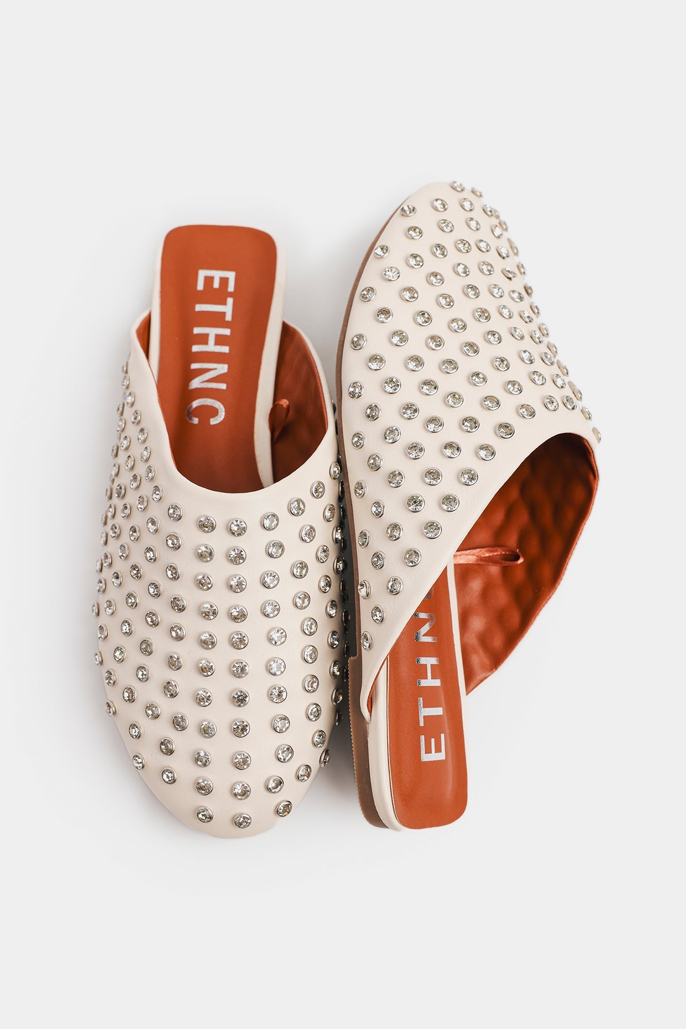 Mules (E1153/109/002)