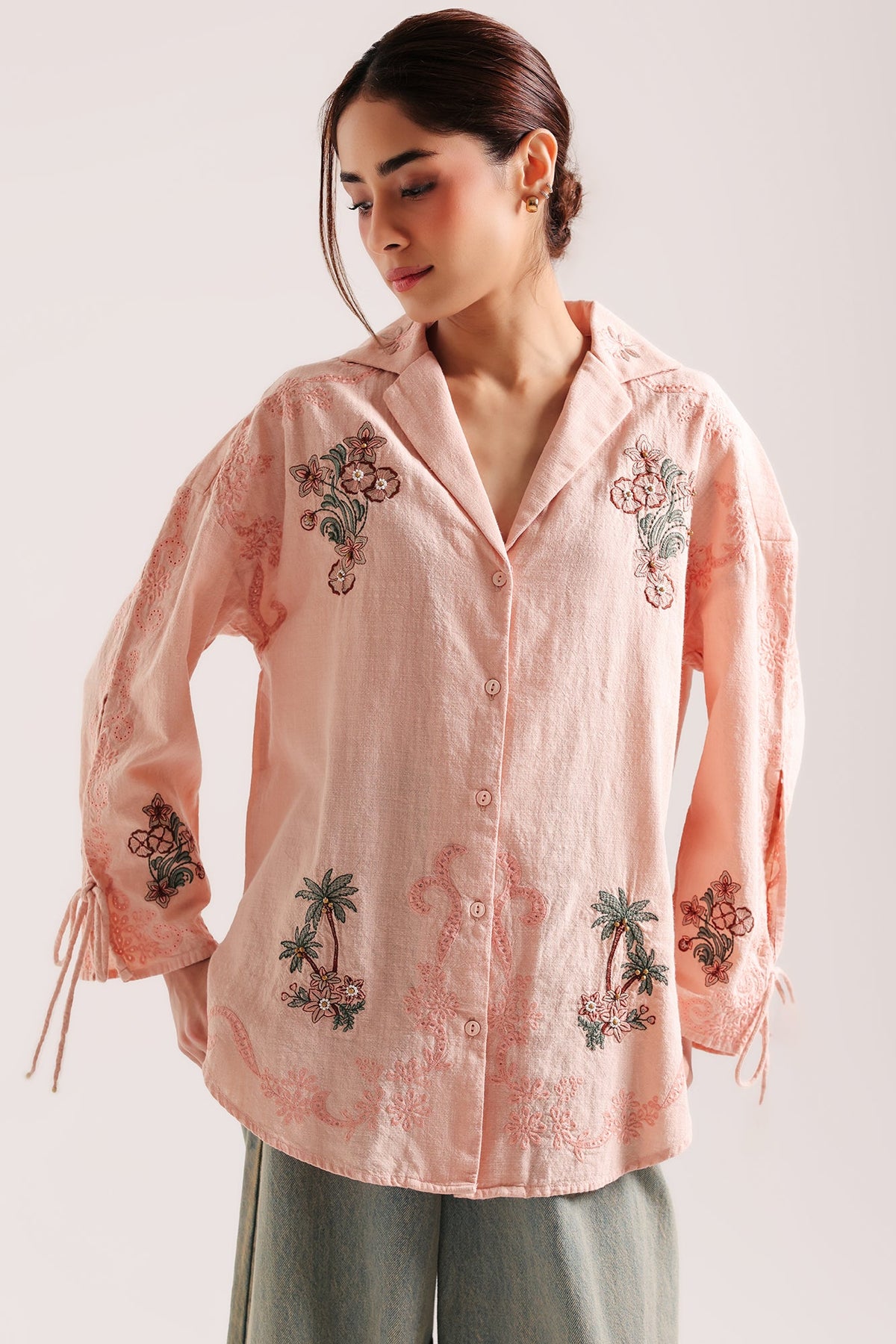 EMBROIDERED SHIRT (E1155/101/327)