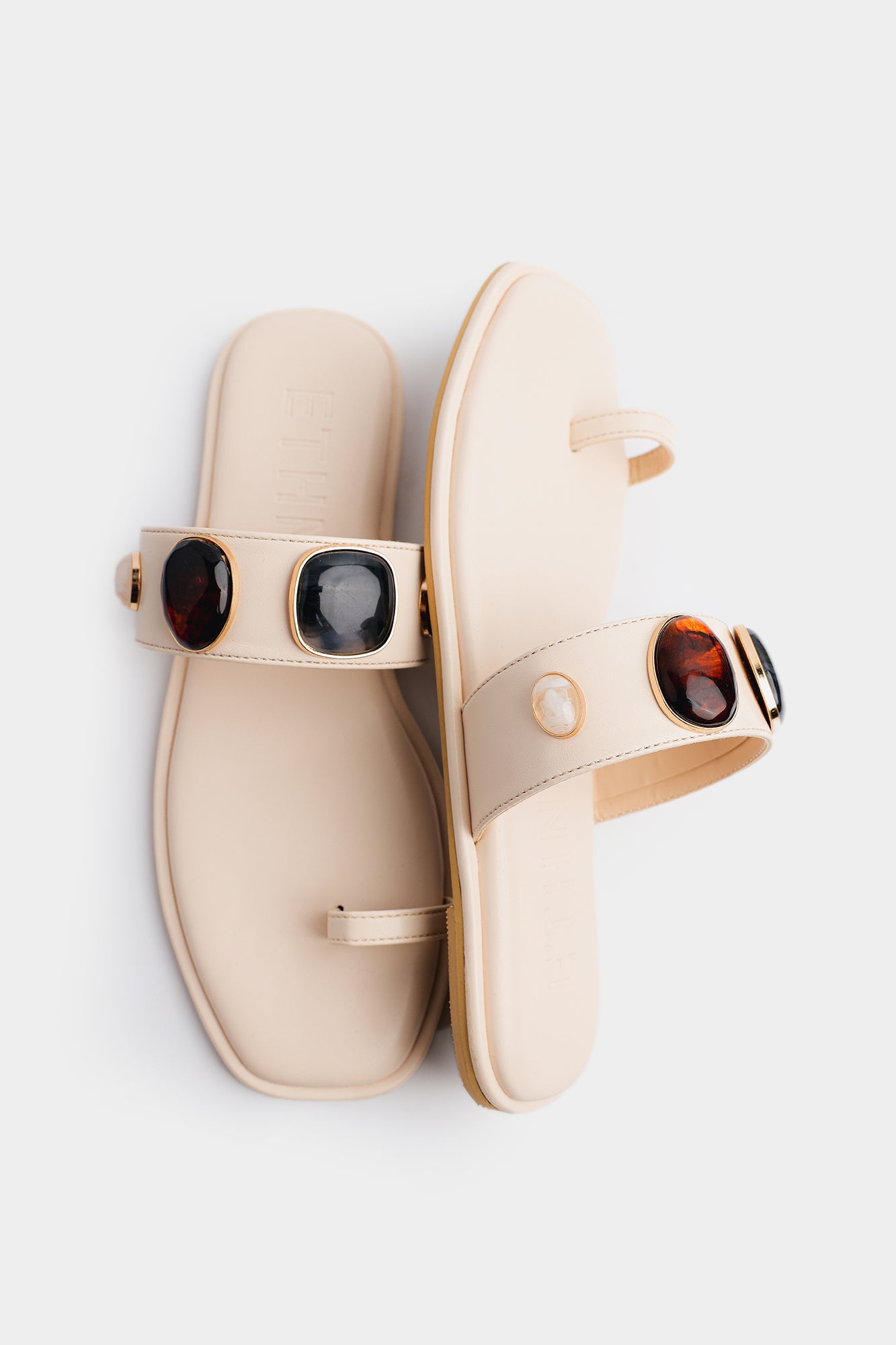 https://cdn.shopify.com/s/files/1/2290/7917/files/E1156-109-004_2.jpg?v=1771837142