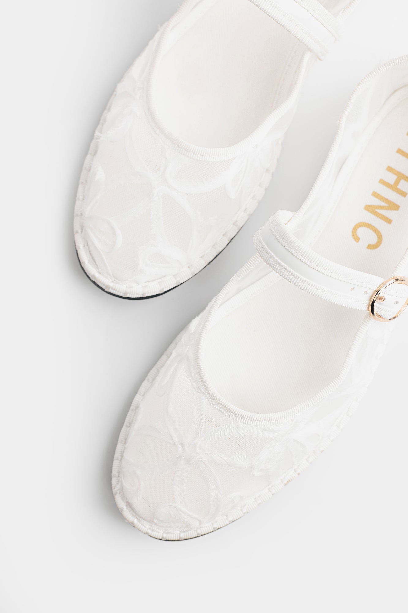 PUMPS (E1183/109/001)