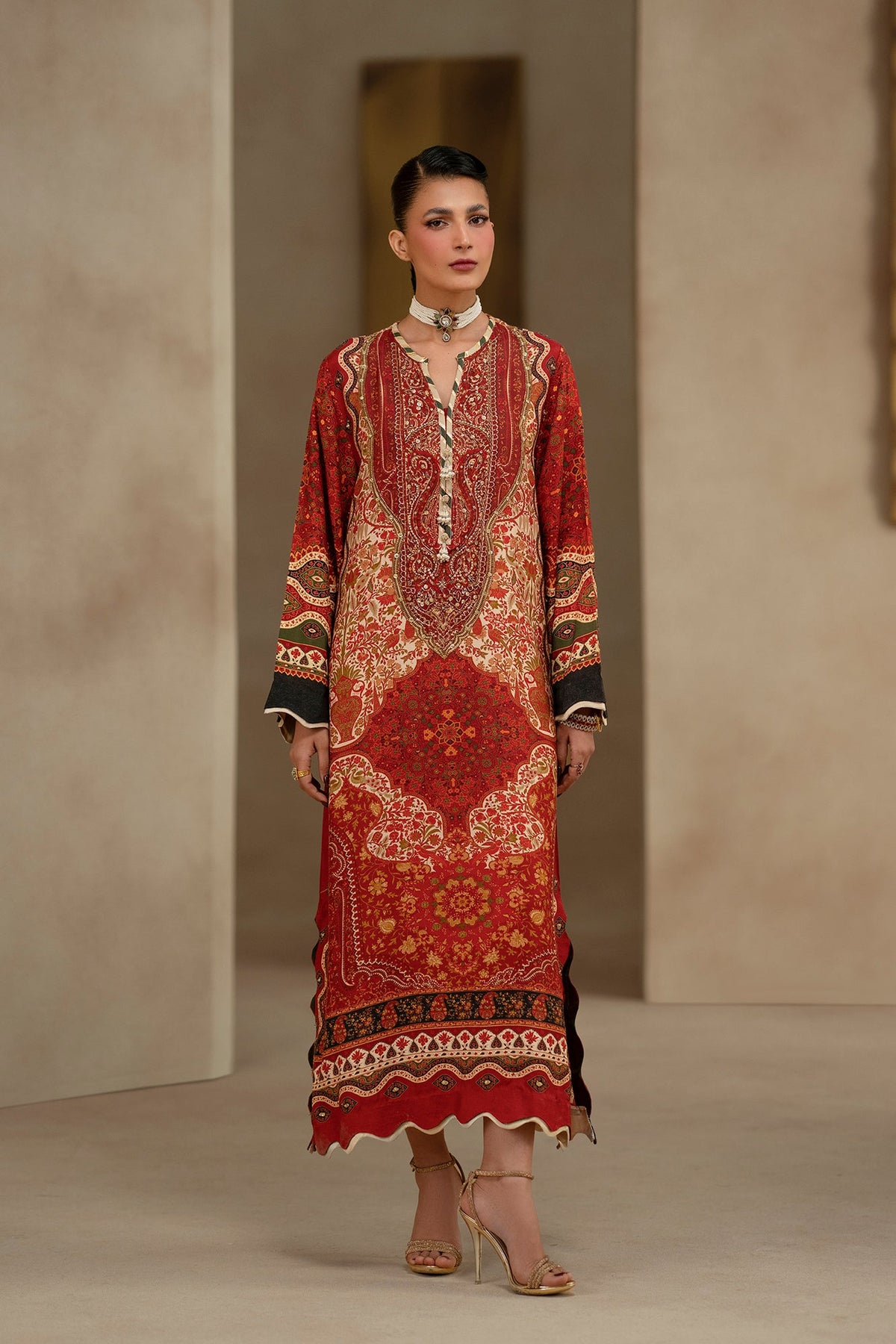 EMBROIDERED DRESS (E1201/104/307)