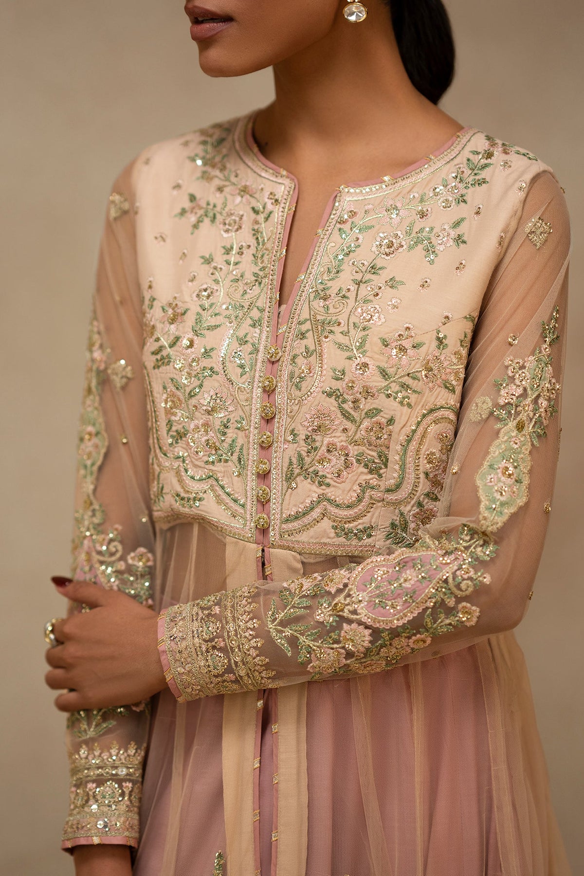 EMBROIDERED SUIT (E1220/104/006)