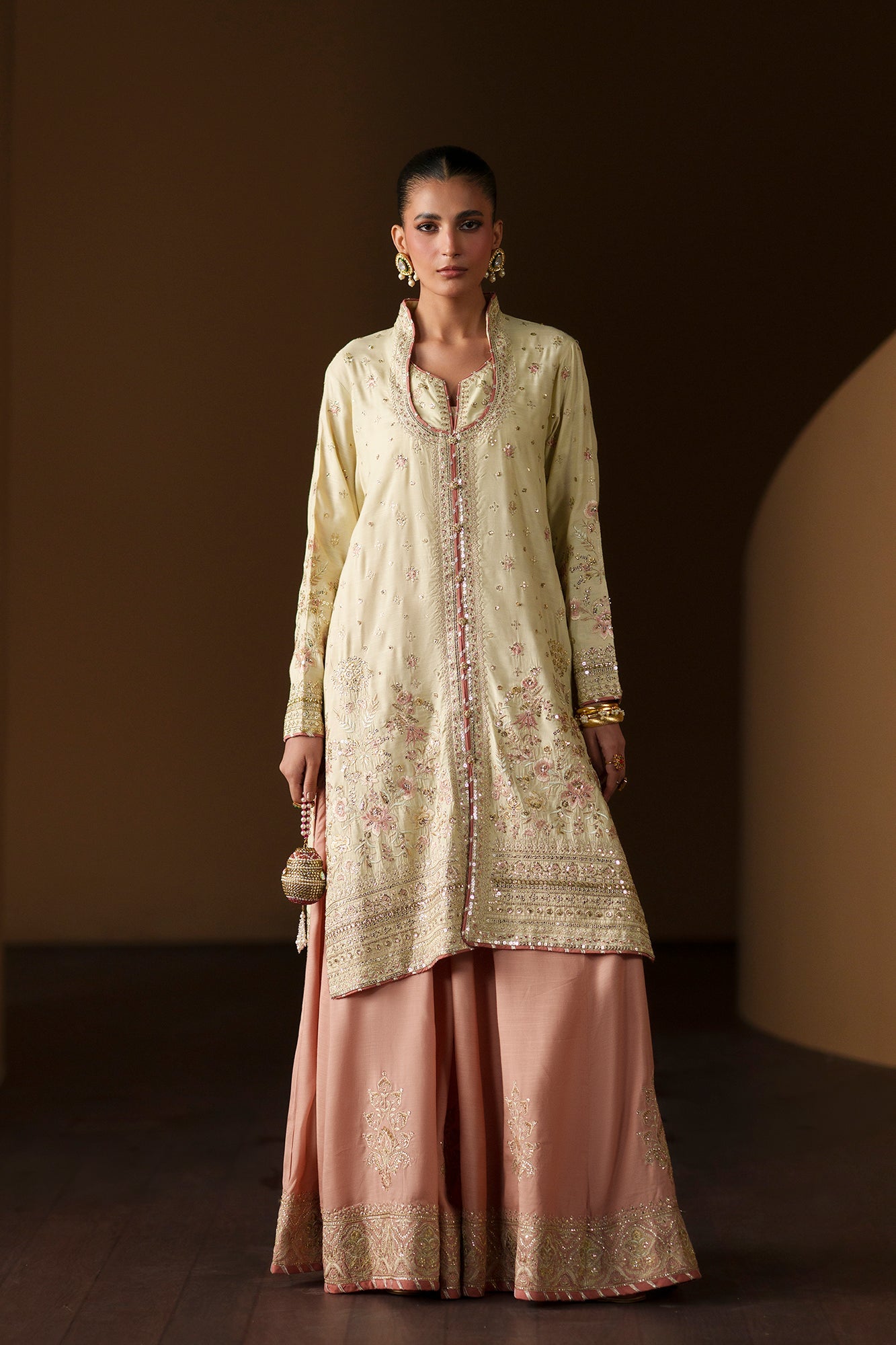 EMBROIDERED SUIT (E1225/104/110)
