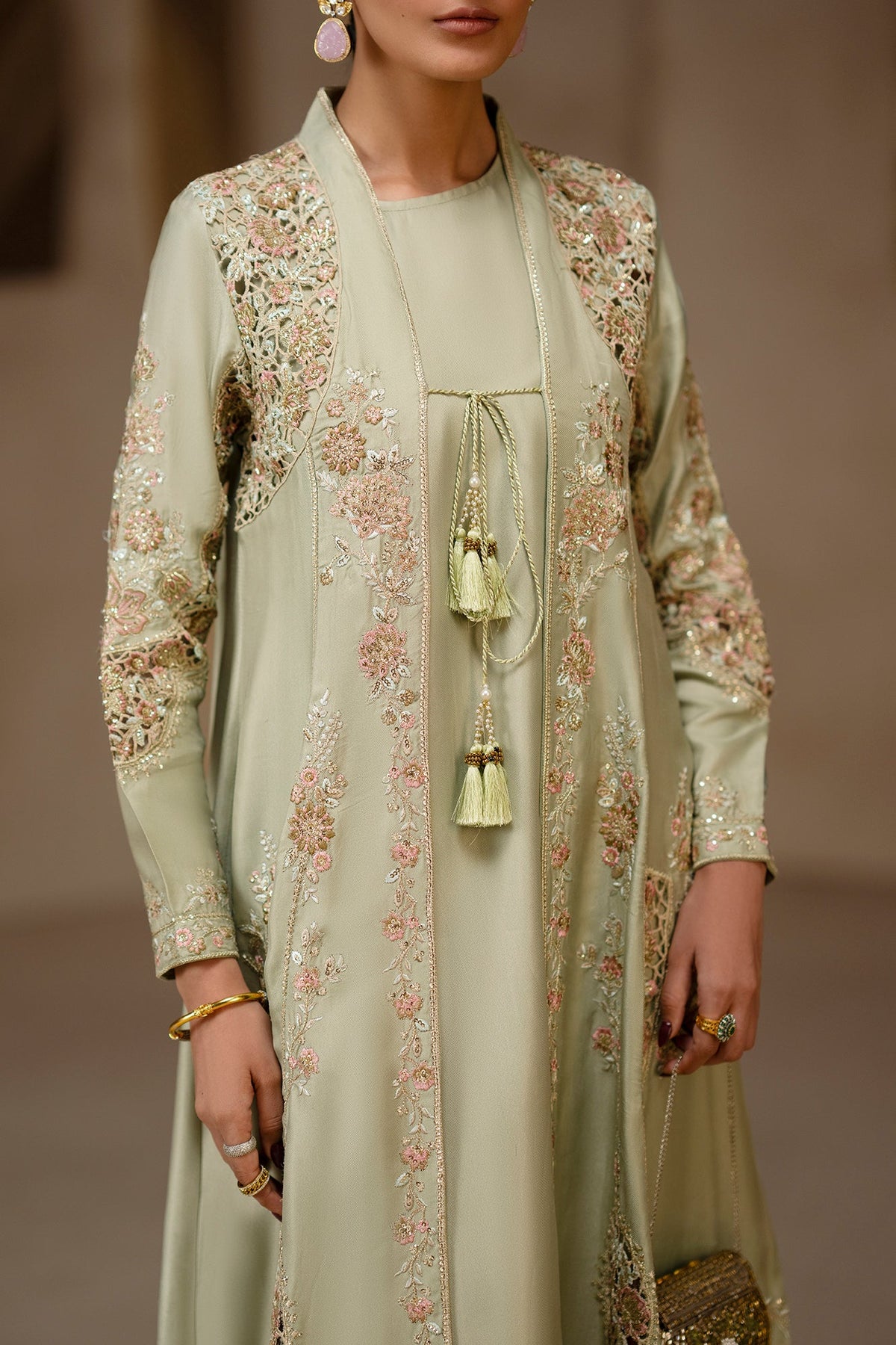 EMBROIDERED DRESS (E1230-104-130)