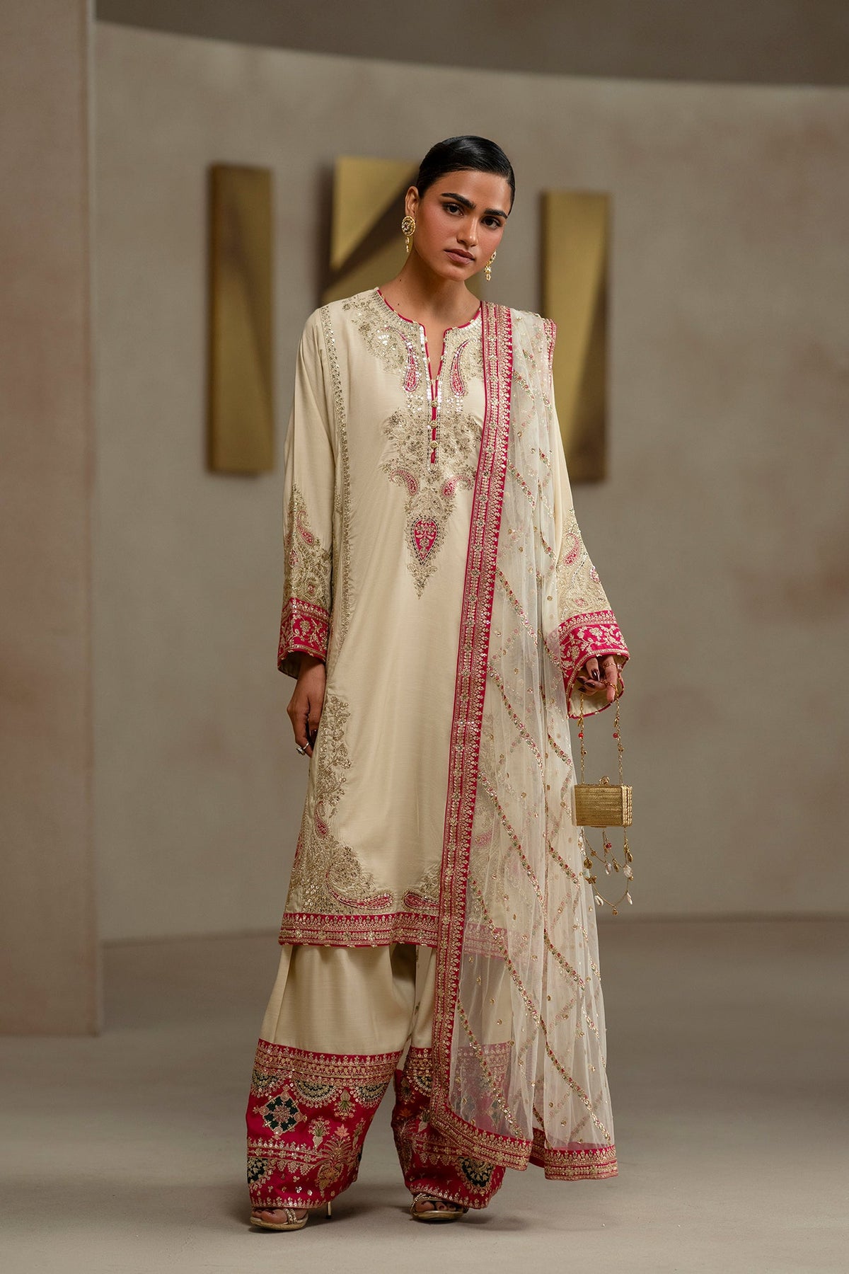 EMBROIDERED SUIT (E1239-104-004)