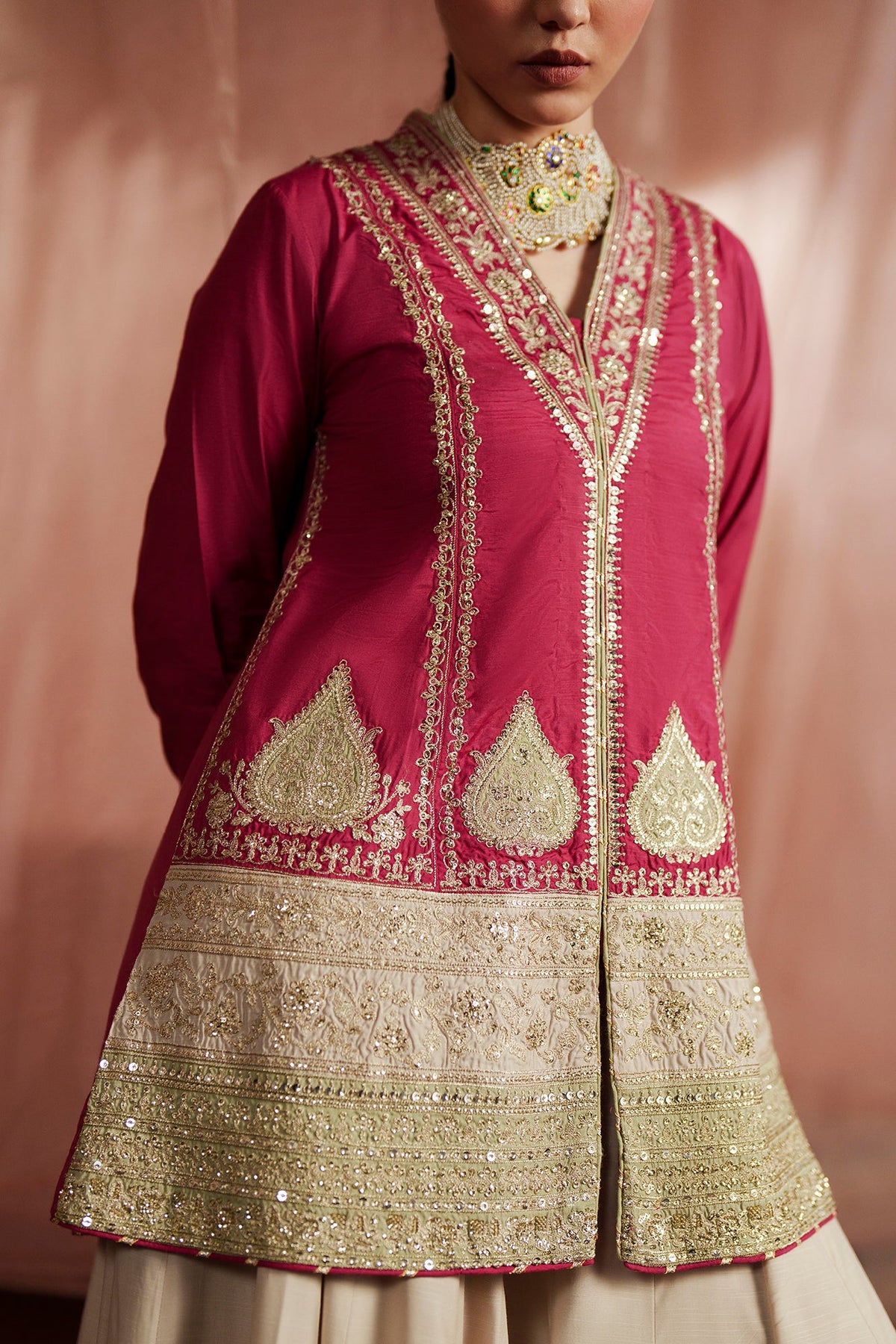 EMBROIDERED SUIT (E1266-104-405)