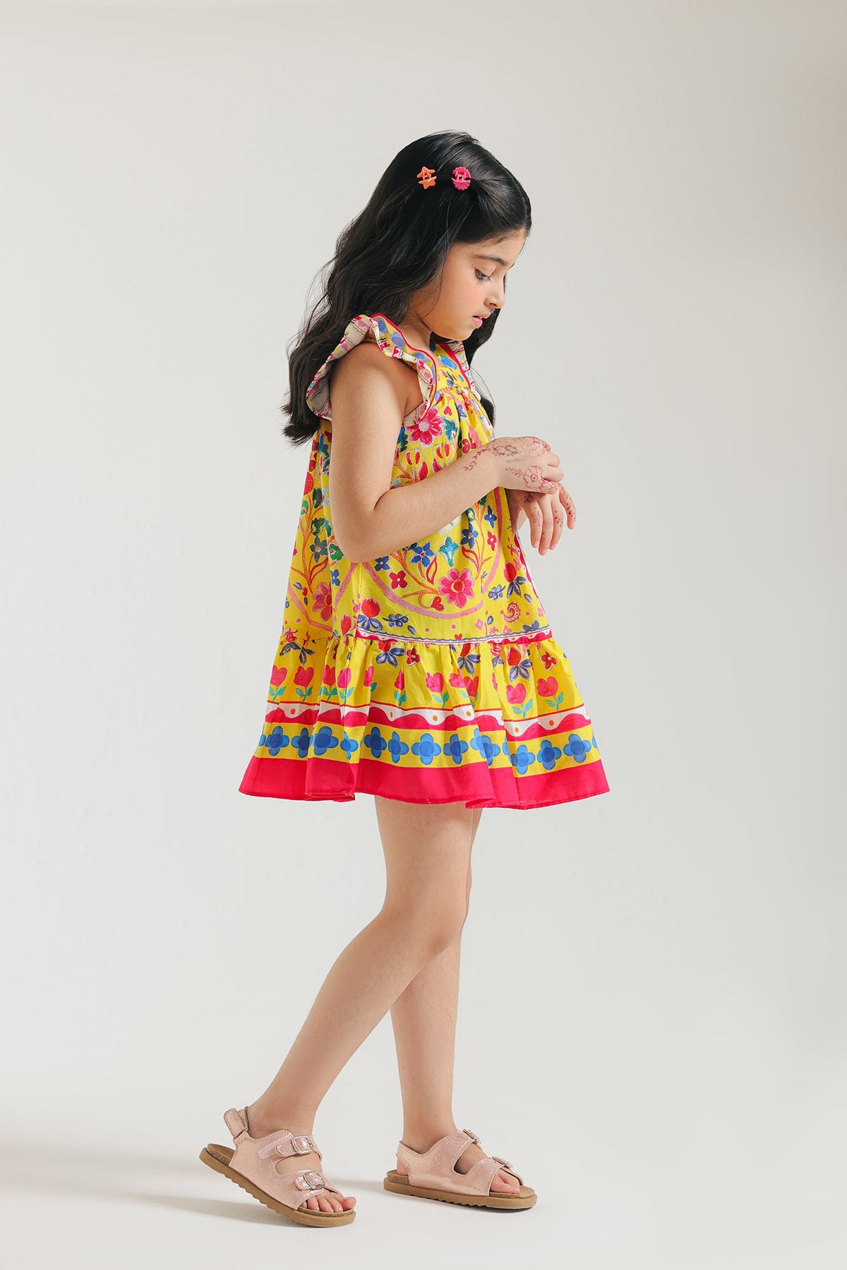 DRESS (E1405/301/109)