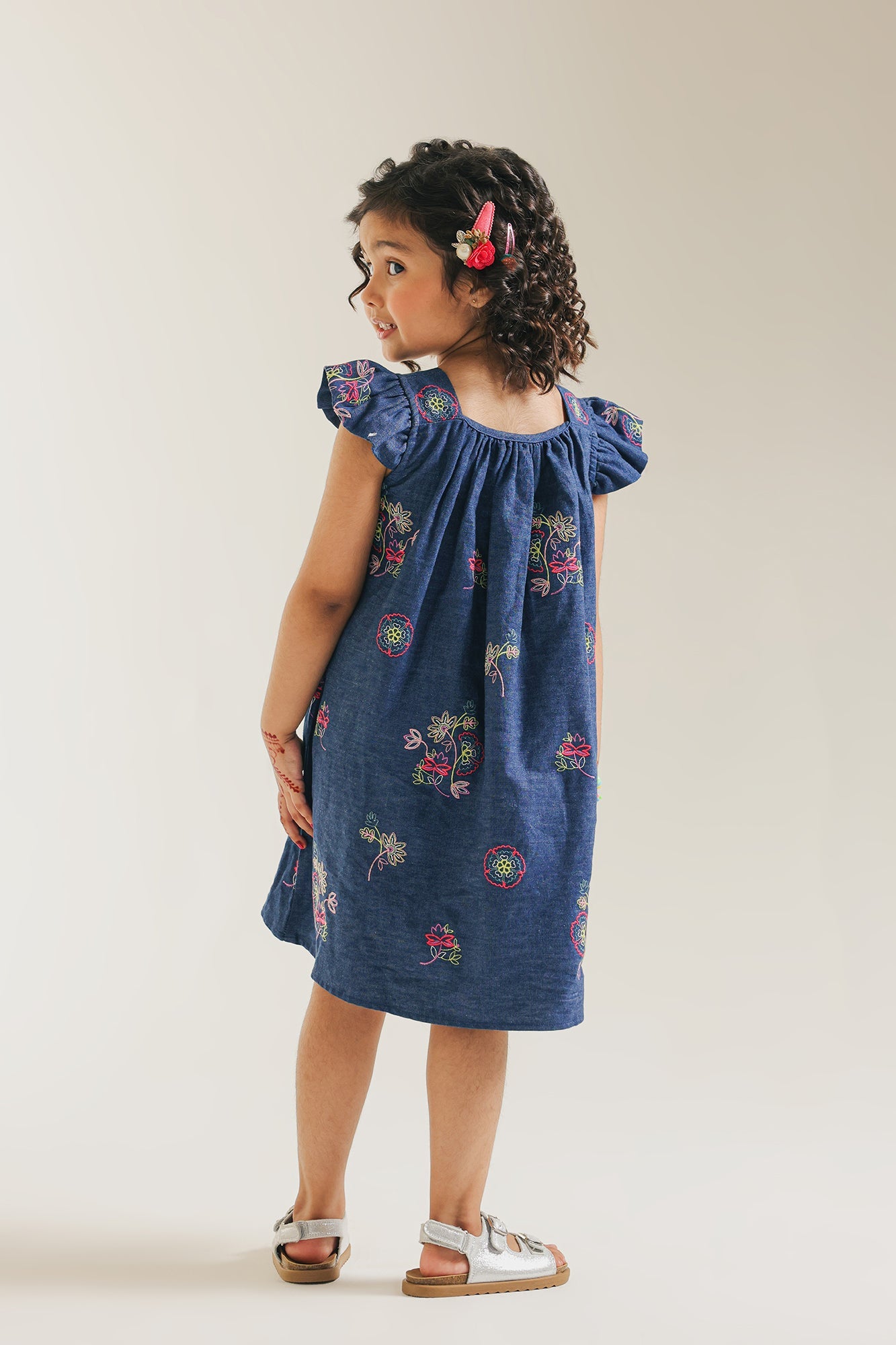 https://cdn.shopify.com/s/files/1/2290/7917/files/E1417-301-620_3.jpg?v=1751261955