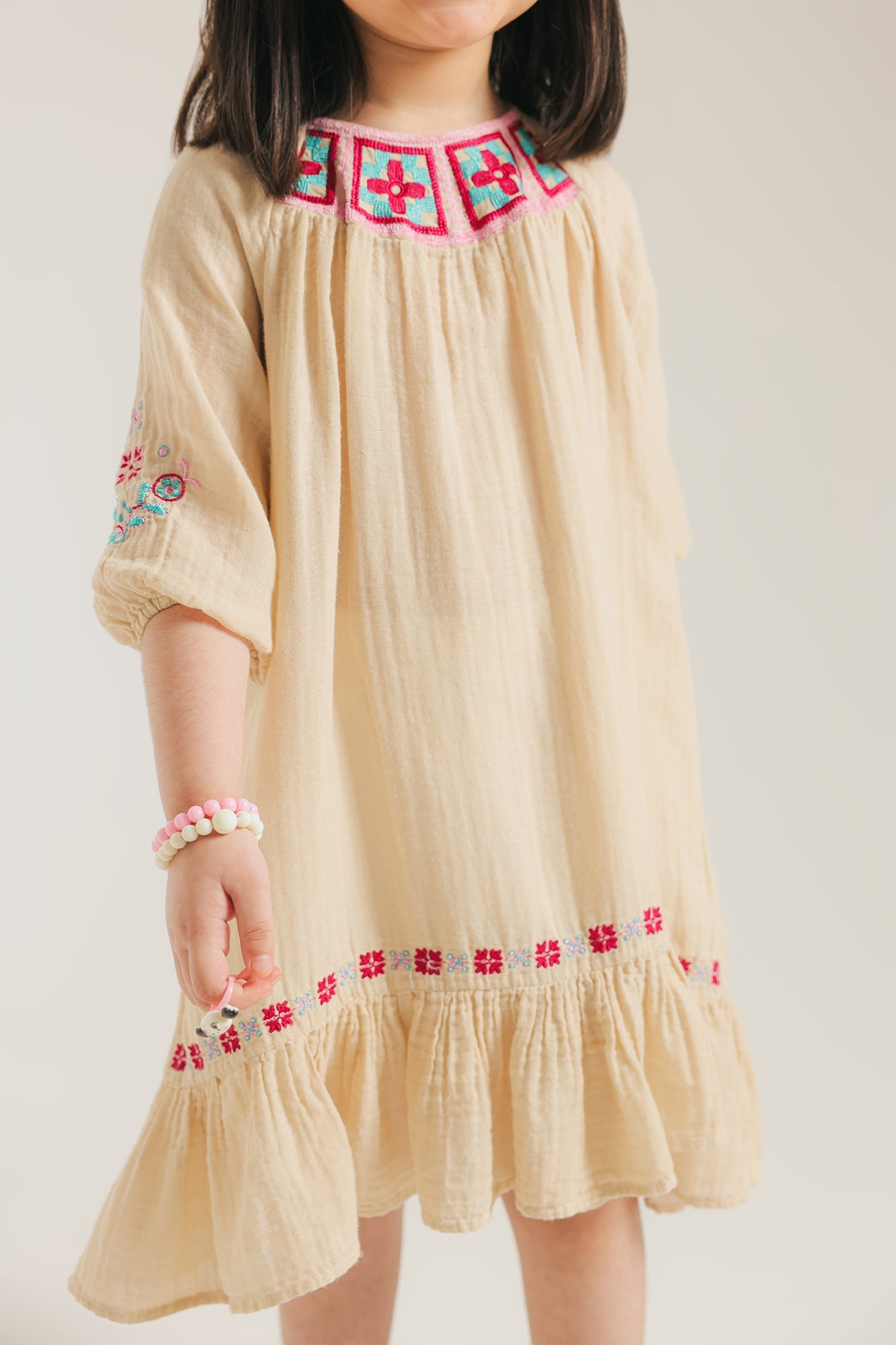 DRESS (E1422/301/003)