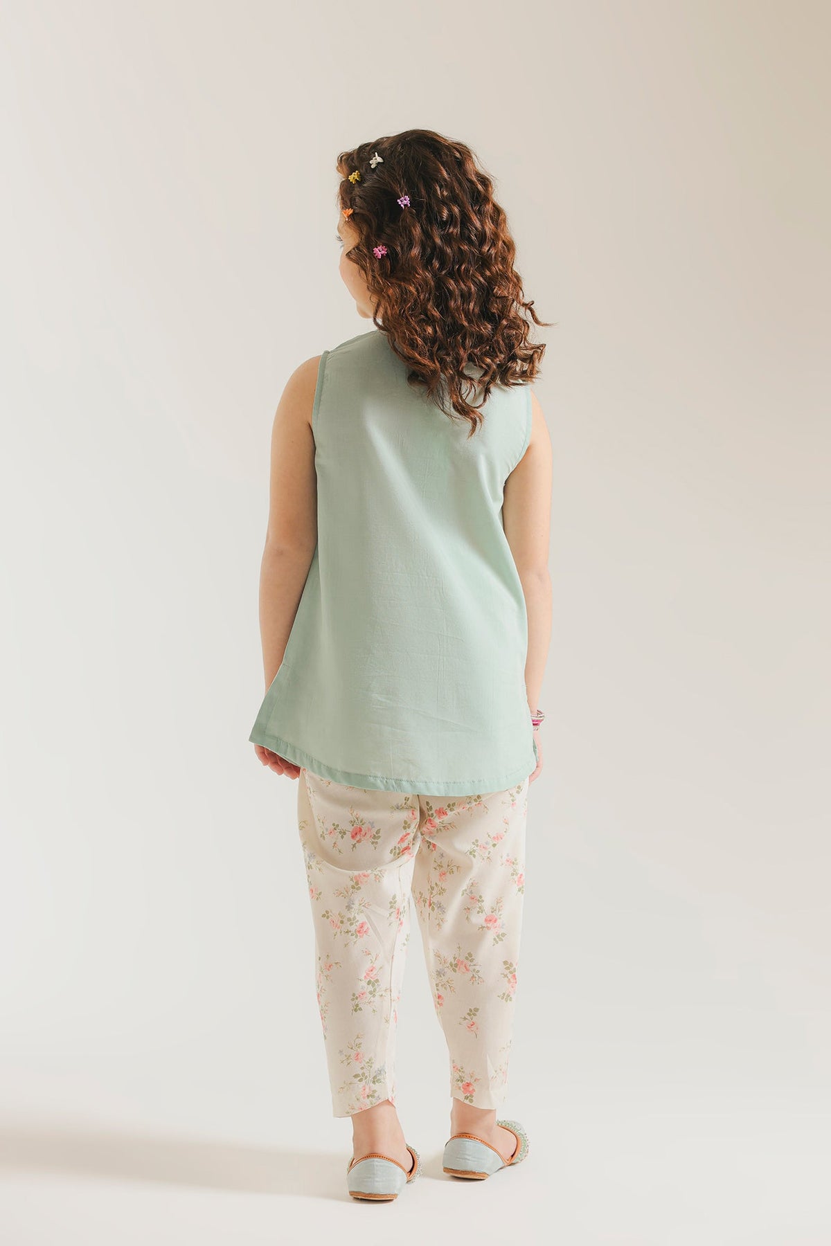 EMBROIDERED SUIT (E1502/402/615 E1502/302/615)