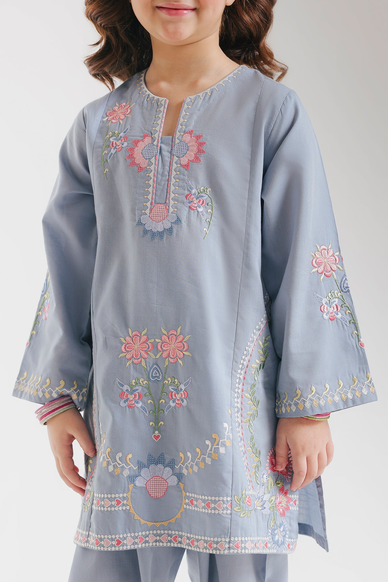 Embroidered Suit (E1505/402/615 E1505/302/615)