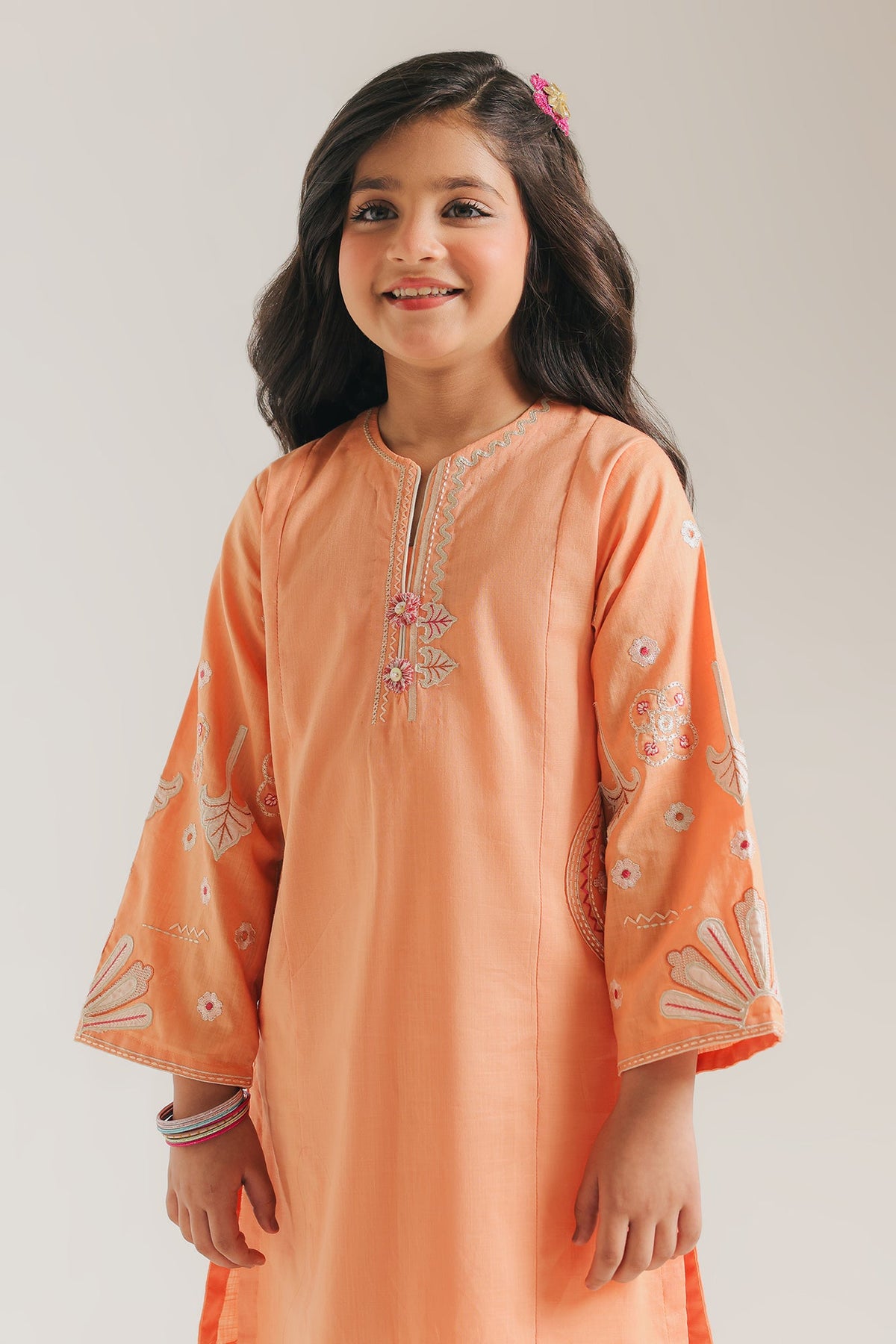 EMBROIDERED SUIT (E1511/402/215 E1511/302/215)