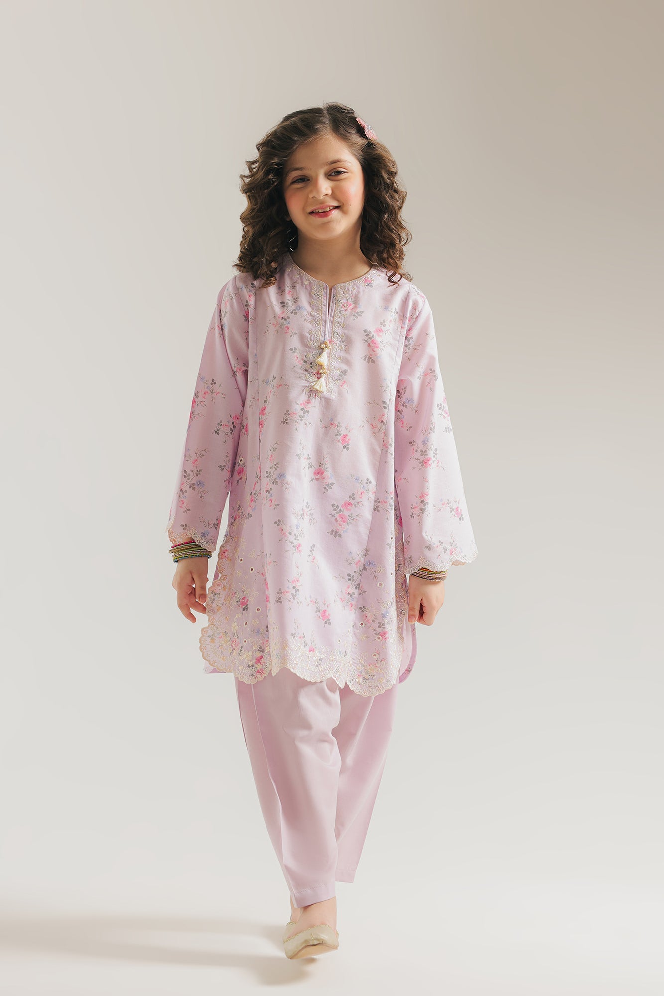 EMBROIDERED SUIT (E1524/402/531 E1524/302/531)