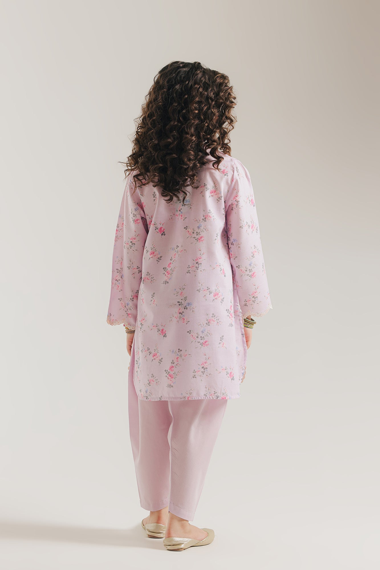 EMBROIDERED SUIT (E1524/402/531 E1524/302/531)