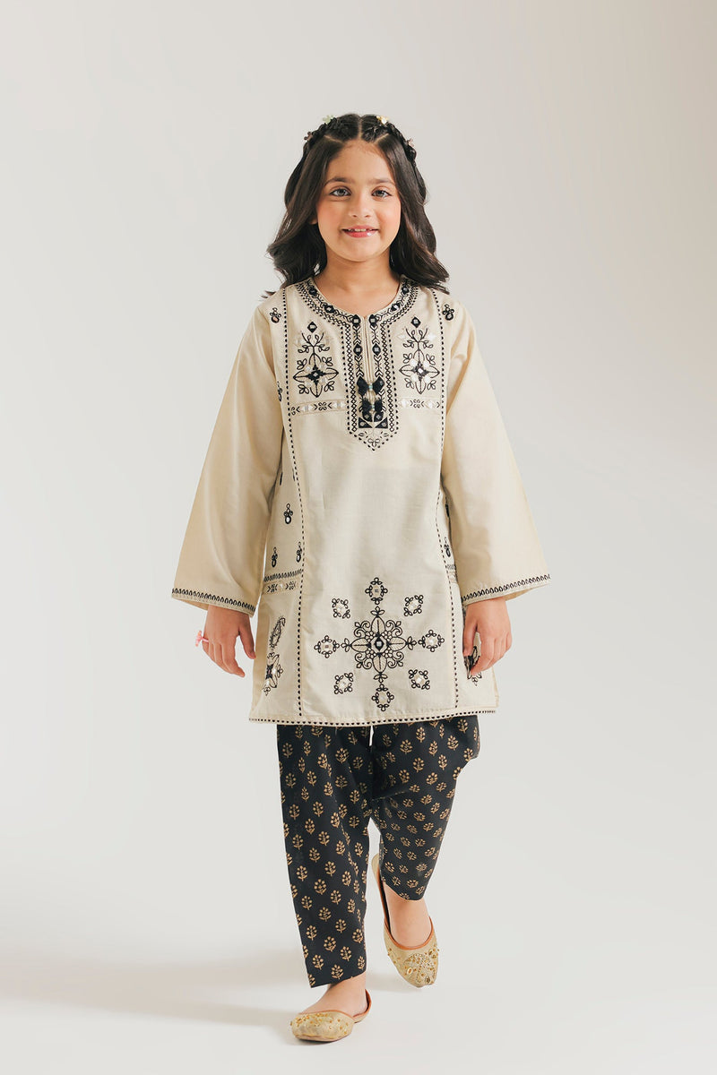 Embroidered Suit (E1542/402/004 E1542/302/004)