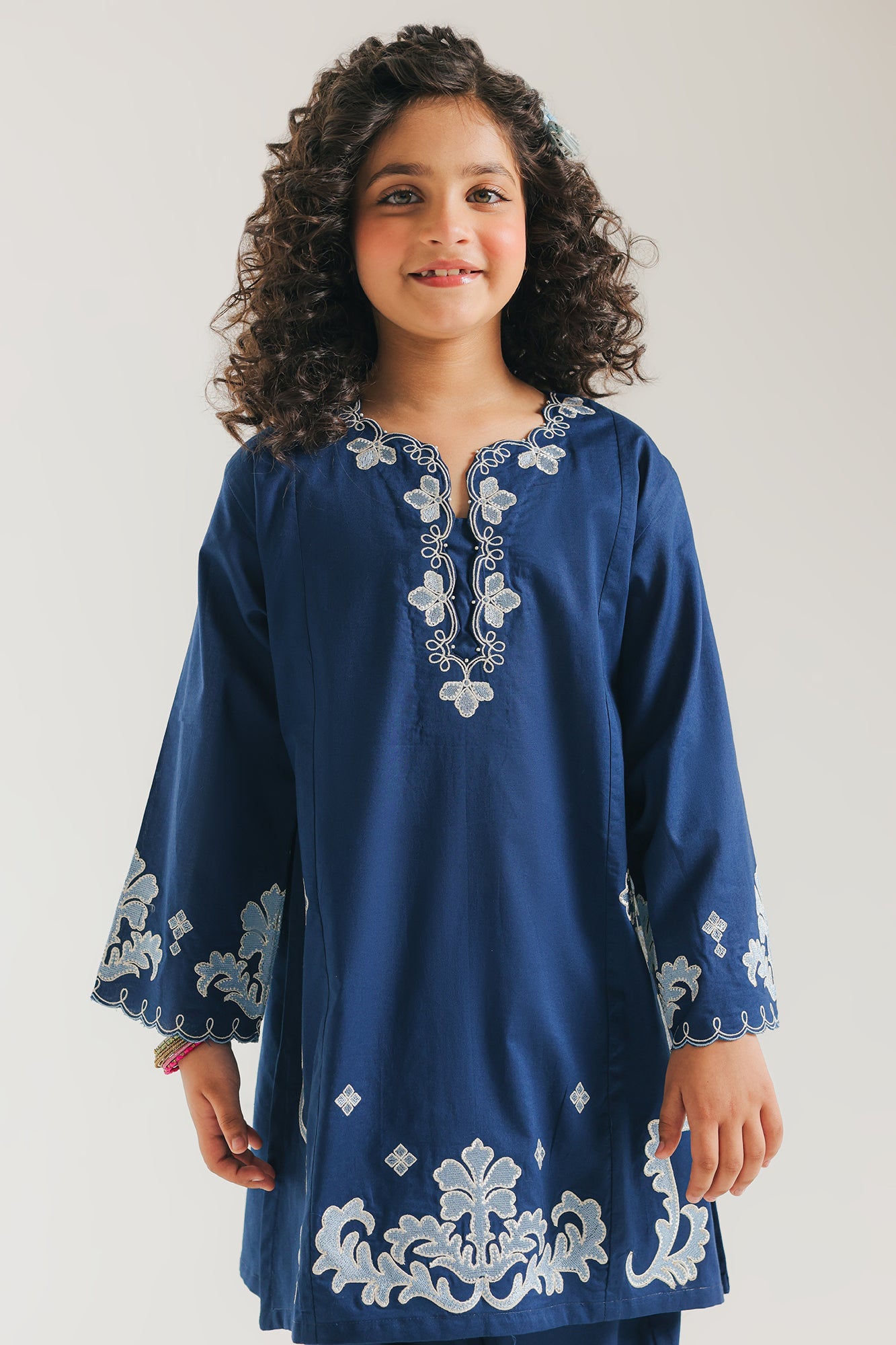 Embroidered Suit (E1569/402/627 E1569/302/627)
