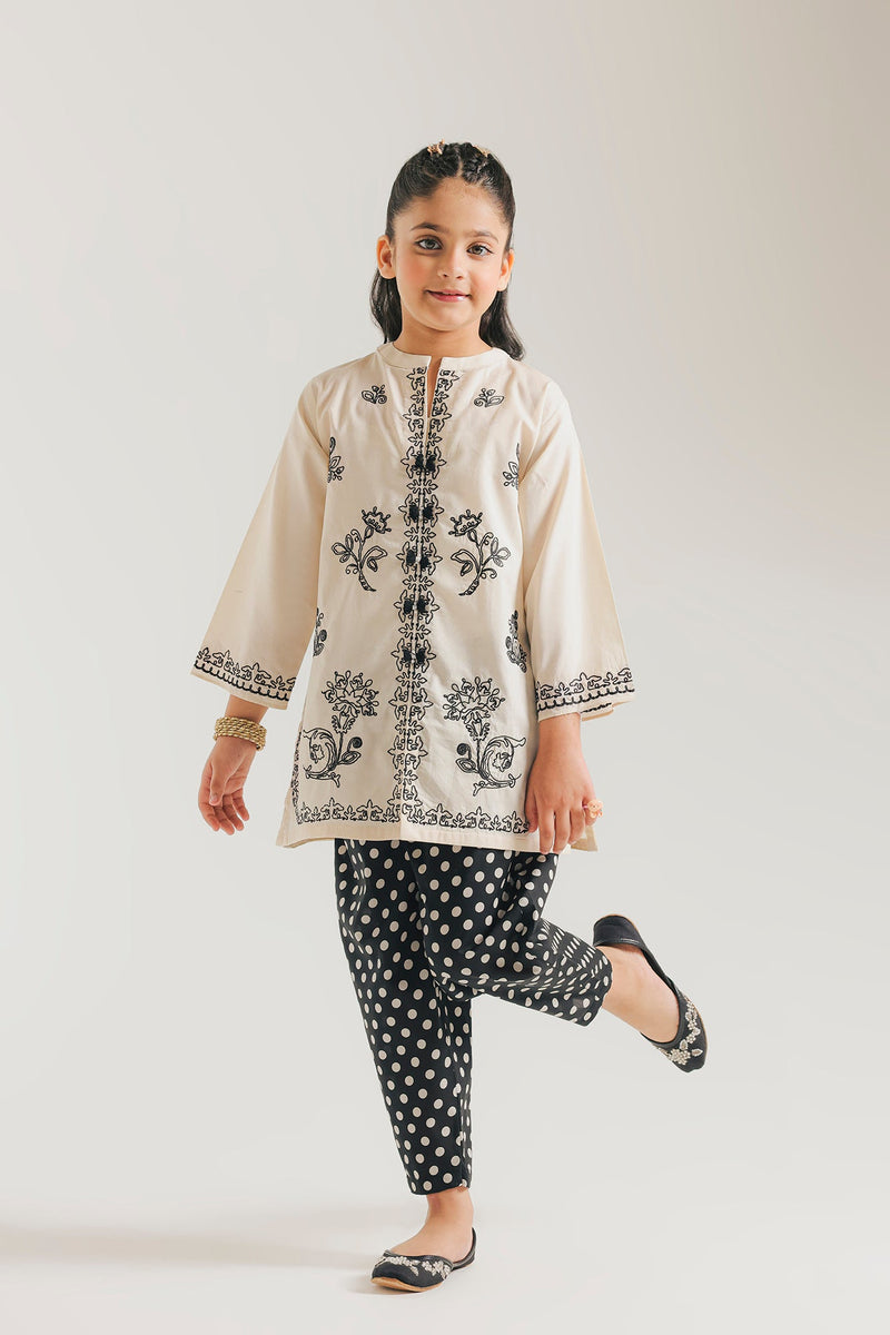 Embroidered Suit (E1588/402/004 E1588/302/004)