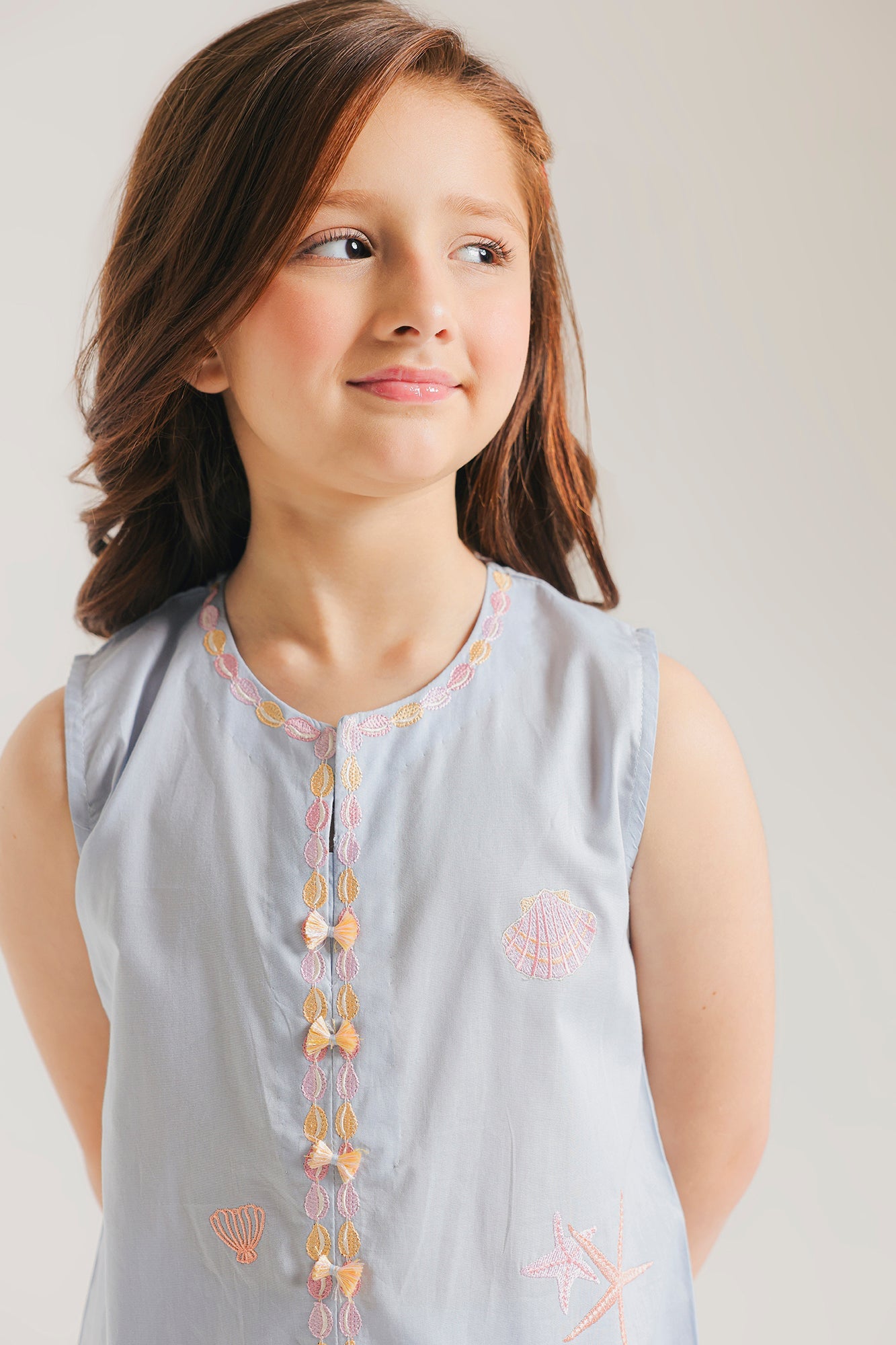 EMBROIDERED SUIT (E1592/402/635 E1592/302/635)