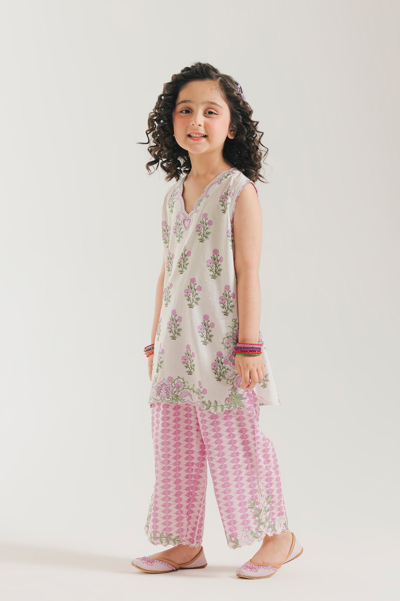 EMBROIDERED SUIT (E1628/402/003 E1628/302/003)