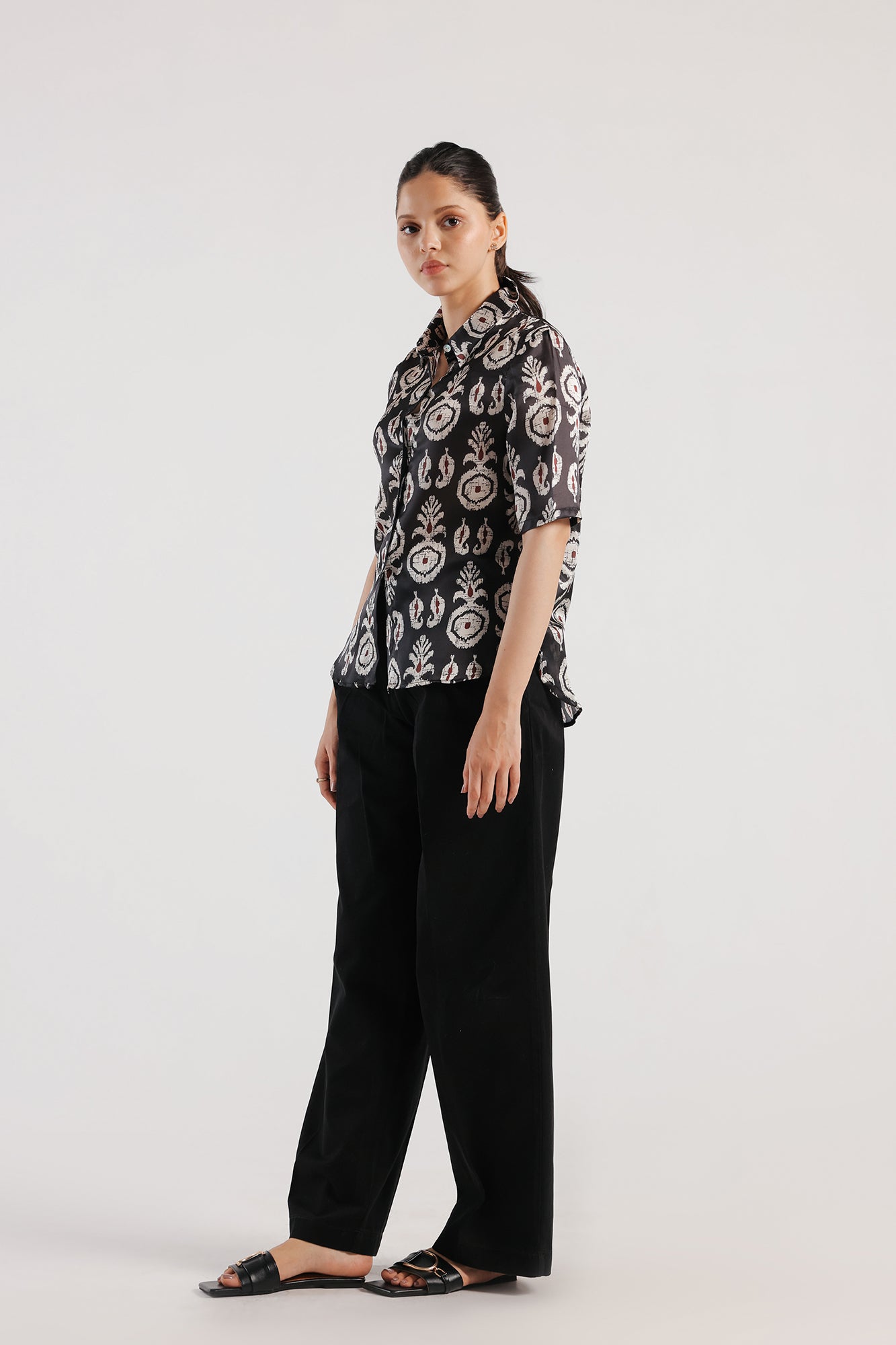 https://cdn.shopify.com/s/files/1/2290/7917/files/E1644-108-902_2.jpg?v=1738306797