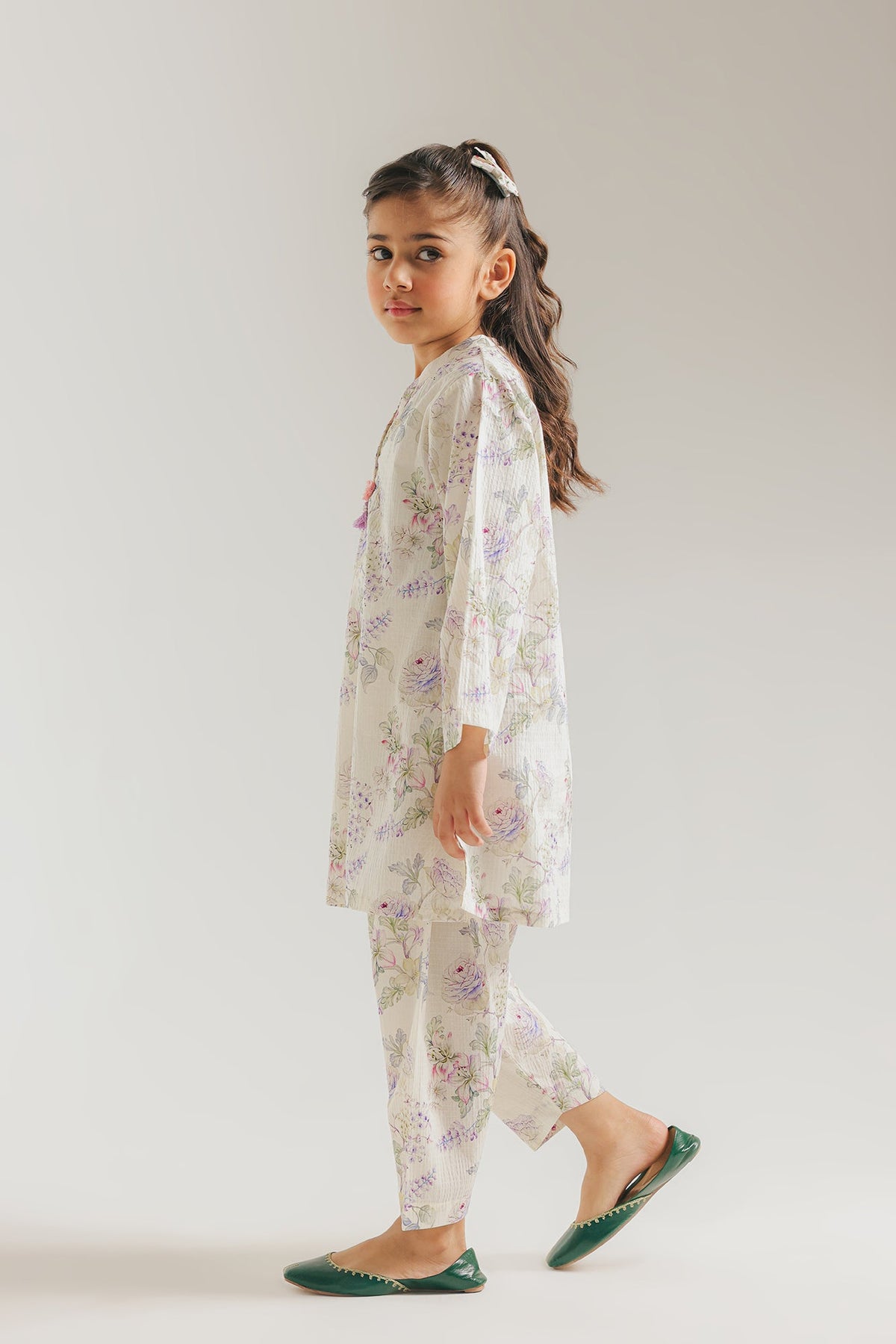 EMBROIDERED SUIT (E1655/402/003 E1655/302/003)