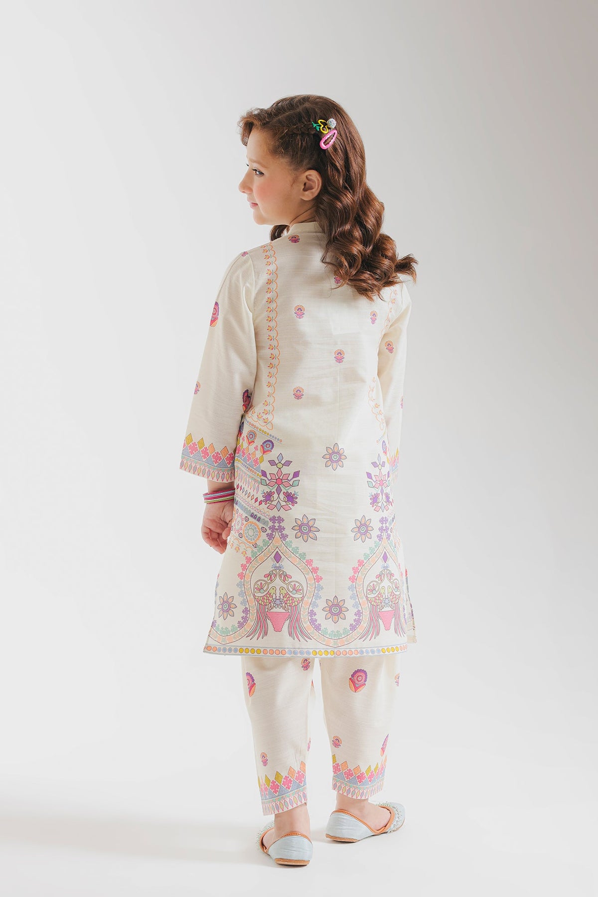 Ethnic