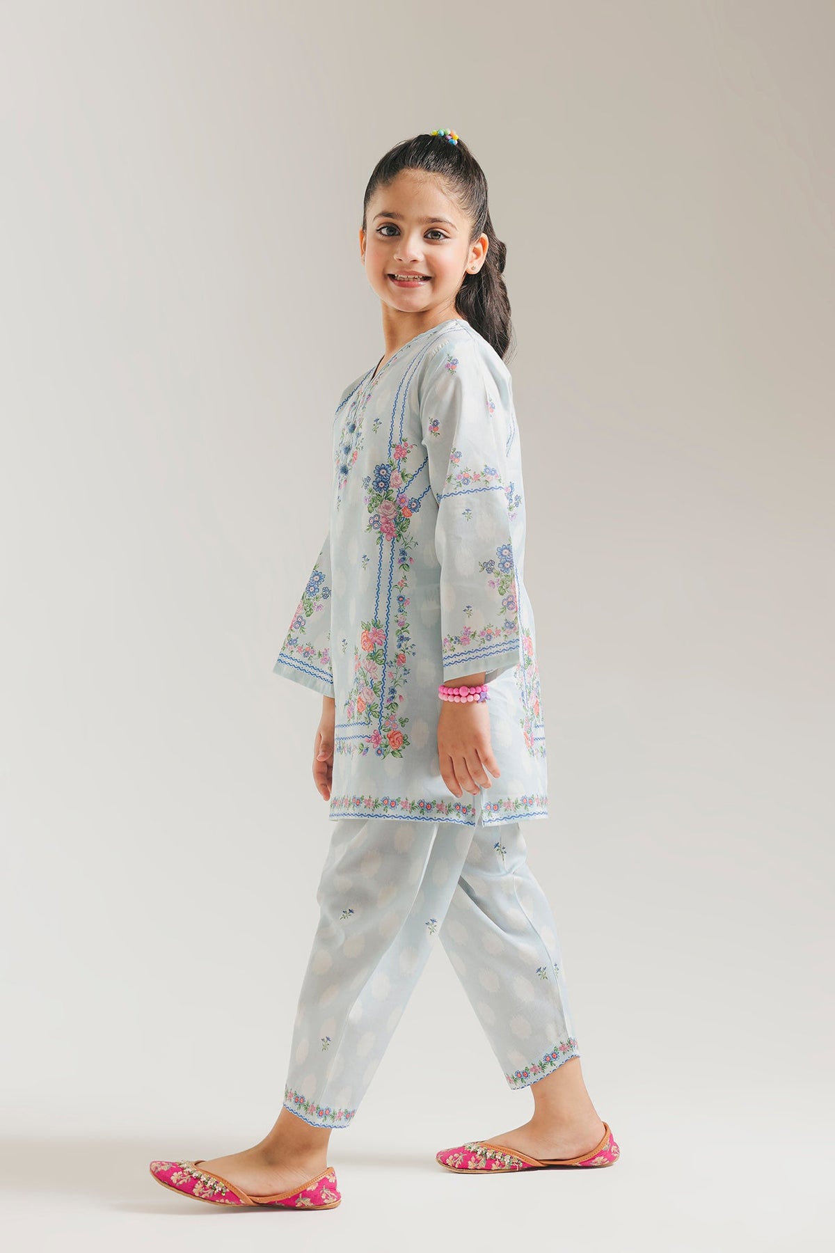 Ethnic