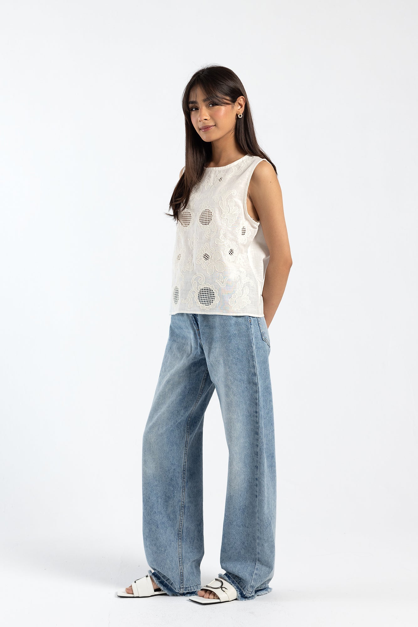 https://cdn.shopify.com/s/files/1/2290/7917/files/E1695-108-002_2.jpg?v=1738306498