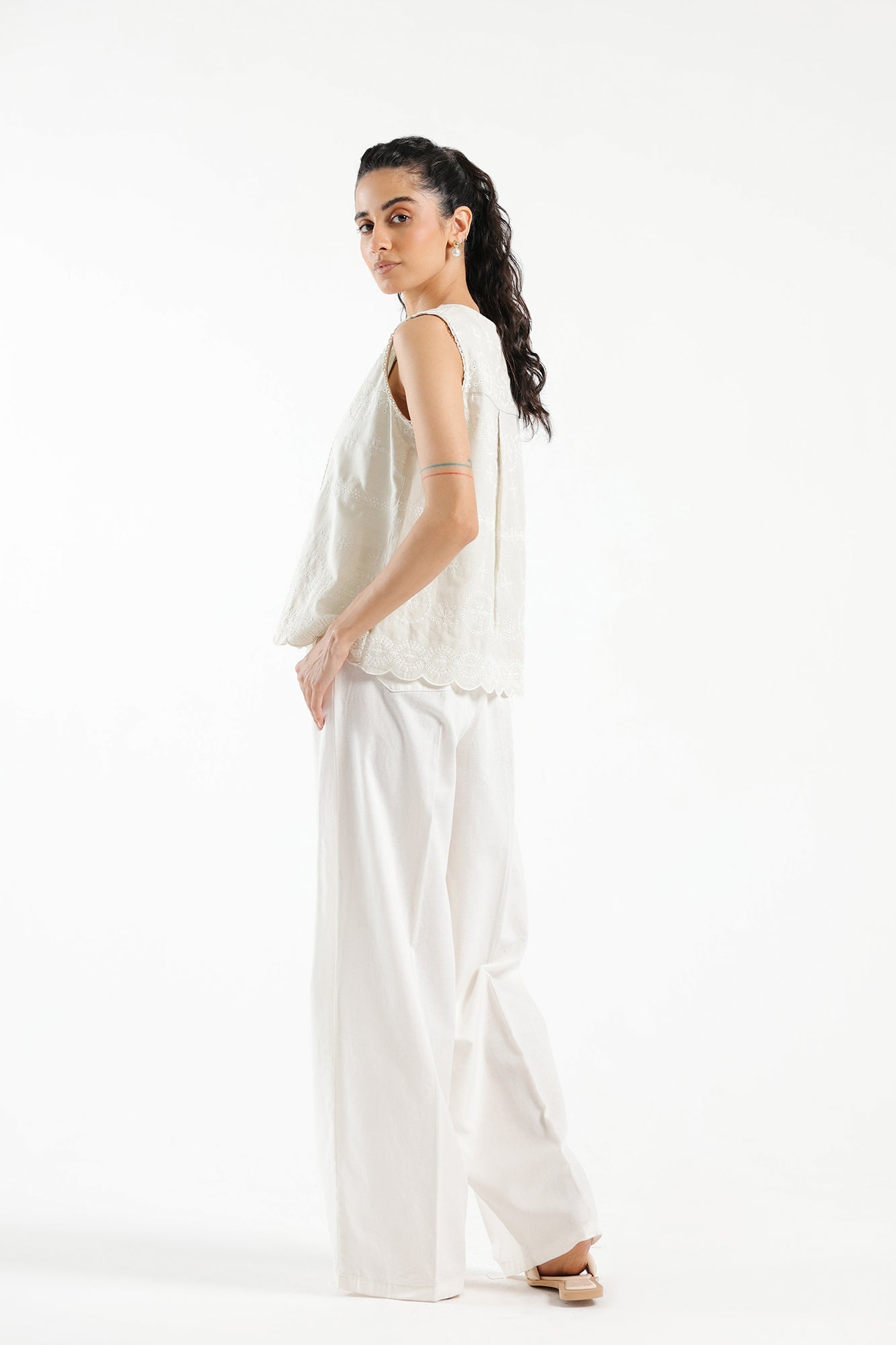 https://cdn.shopify.com/s/files/1/2290/7917/files/E1797-108-115_3.jpg?v=1738412152