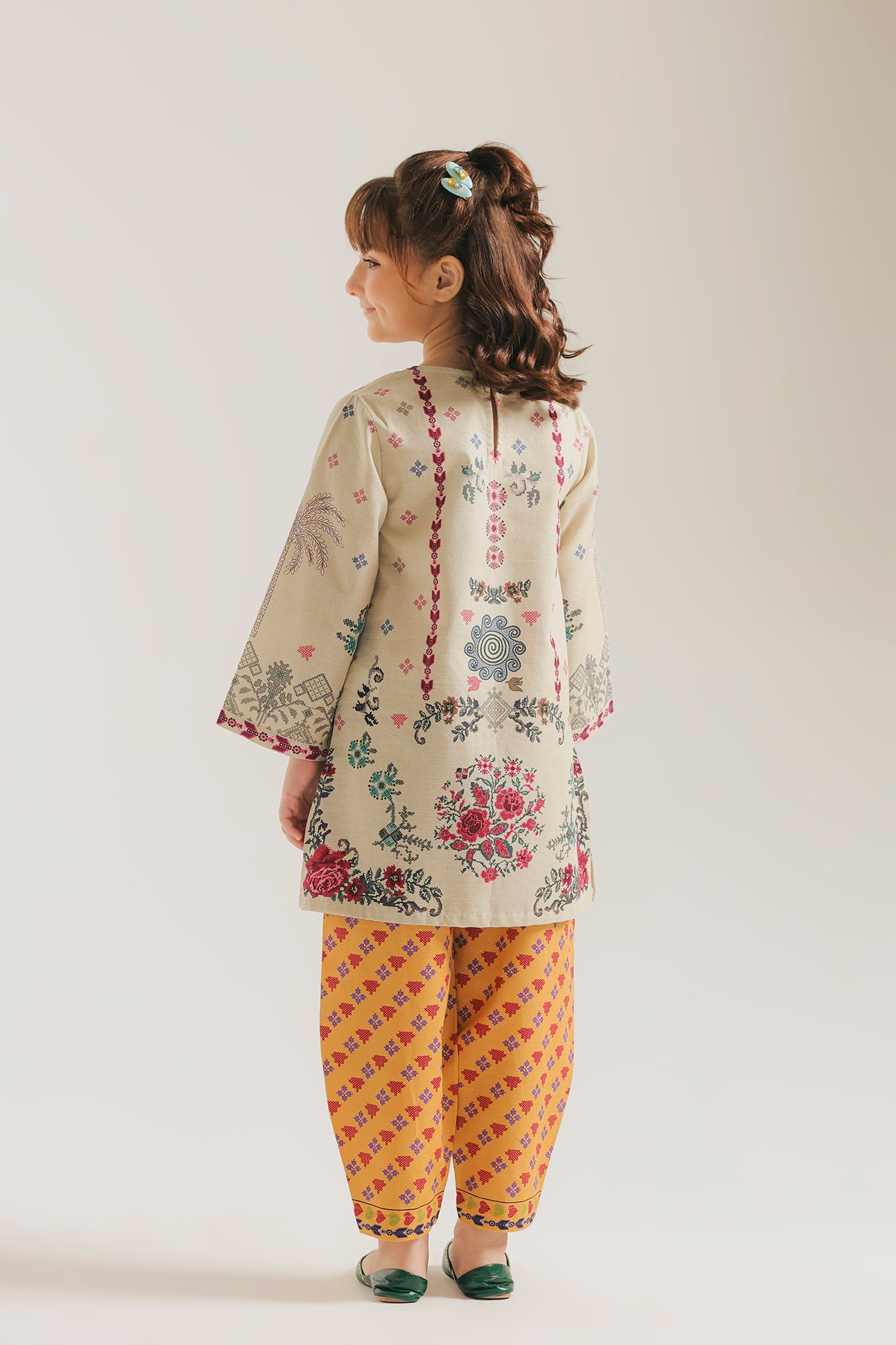 PRINTED SUIT (E1805-402-006 E1805-302-006)