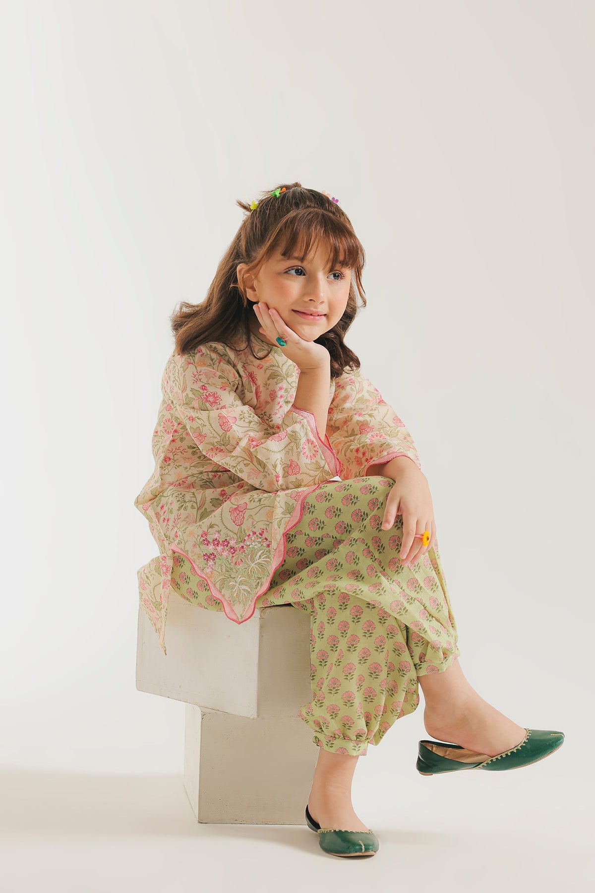PRINTED SUIT (E1811-402-004 E1811-302-004)