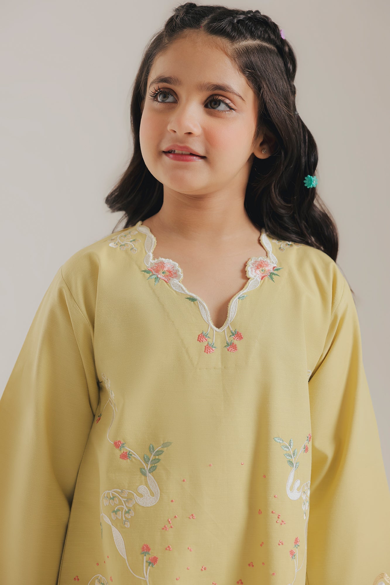 EMBROIDERED SUIT (E1815-402-112 E1815-302-112)