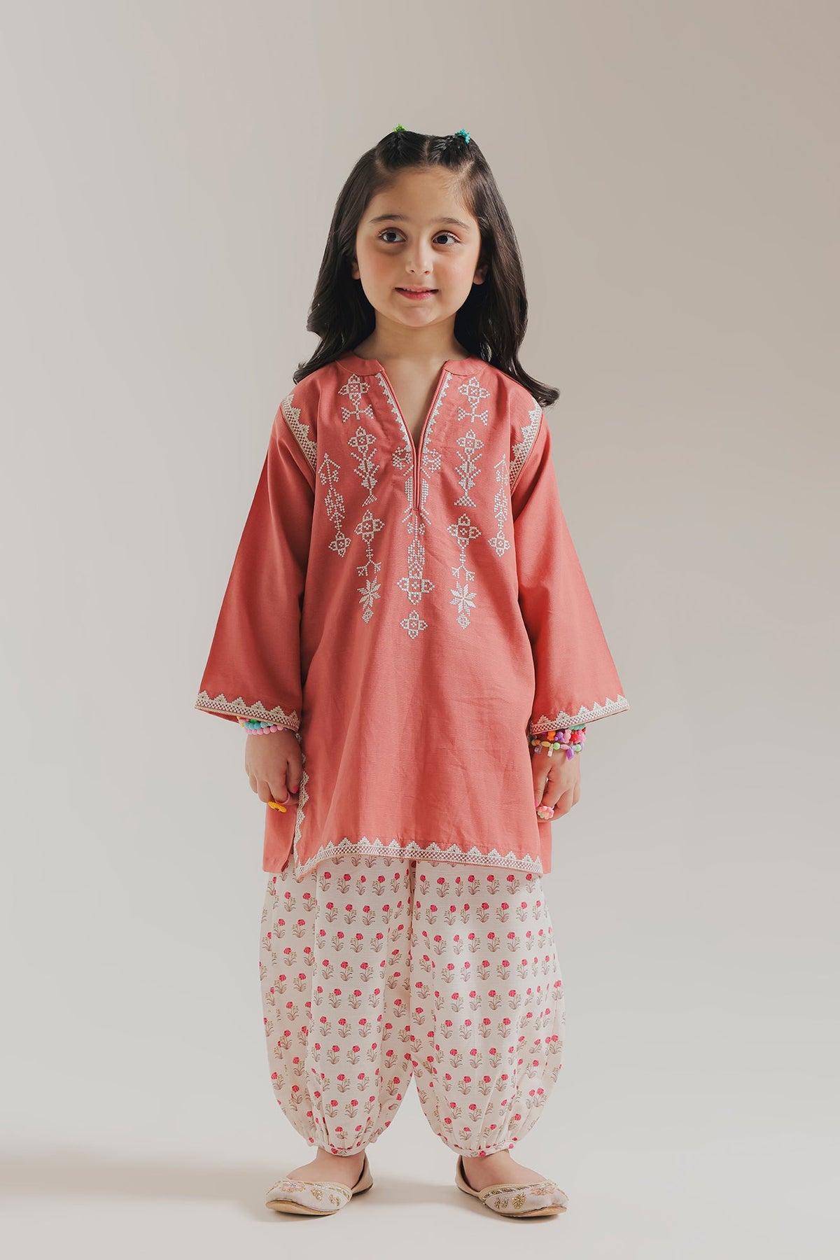 EMBROIDERED SUIT (E1816-402-314 E1816-302-314)