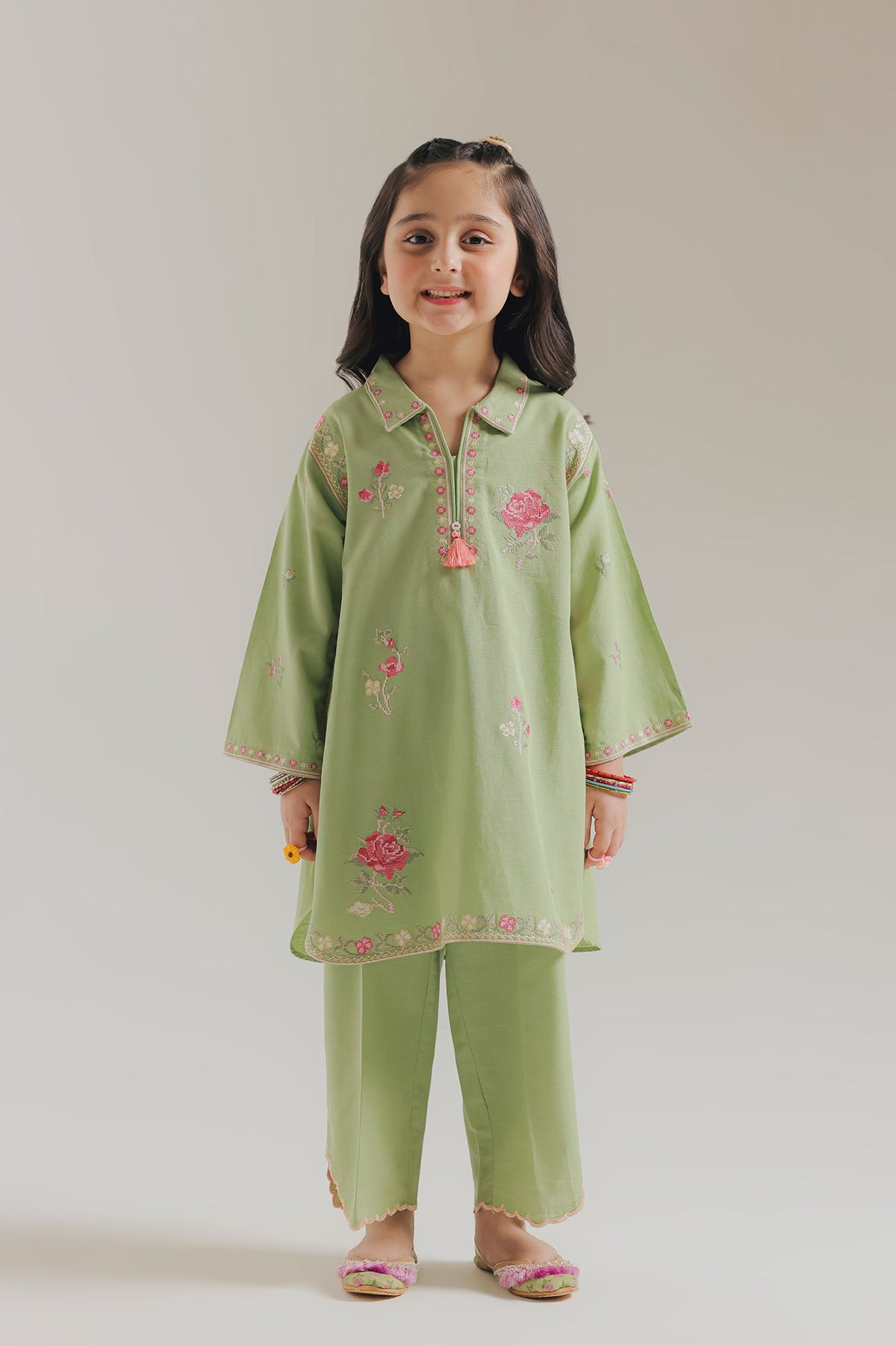 EMBROIDERED SUIT (E1823-402-130 E1823-302-130)
