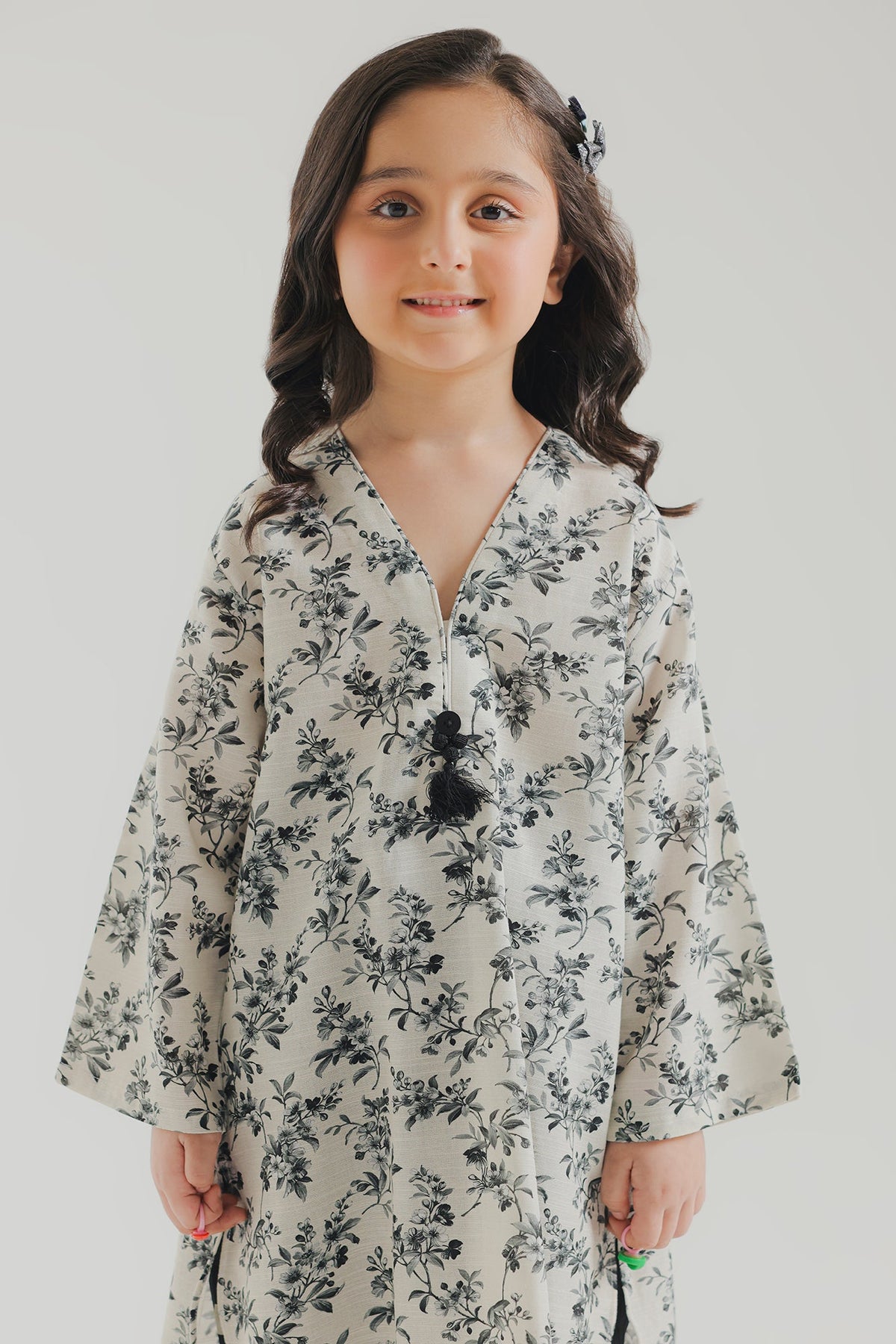 EMBROIDERED SUIT (E1839-402-001 E1839-302-001)
