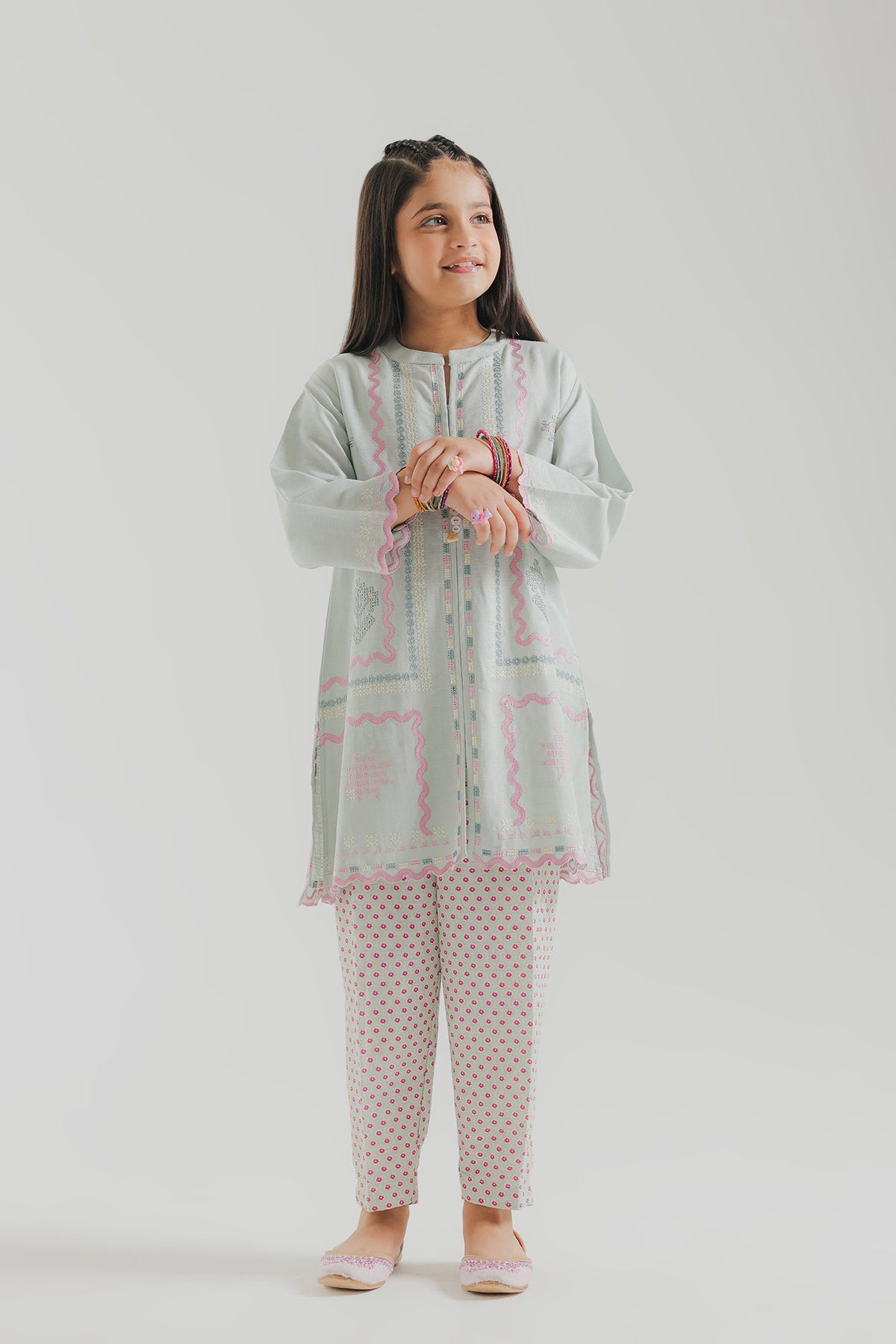 EMBROIDERED SUIT (E1841-402-720 E1841-302-720)