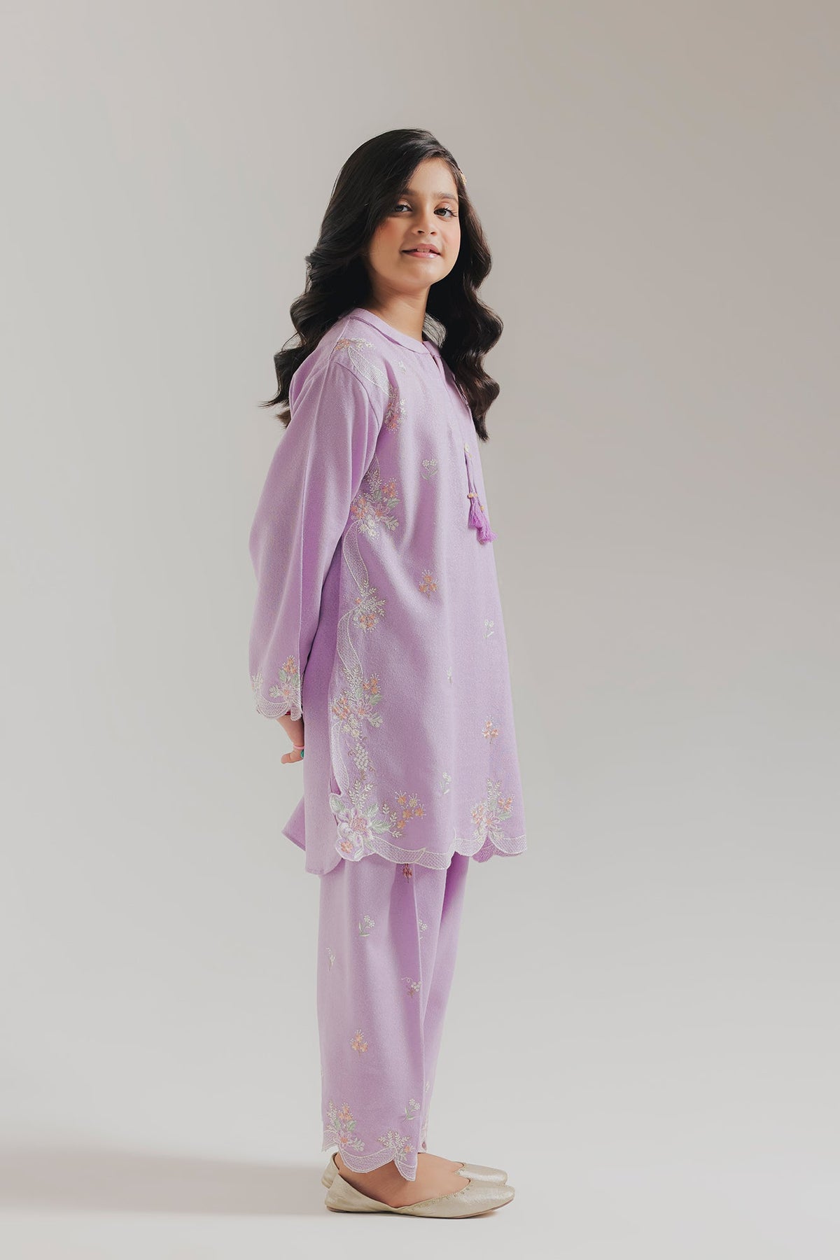 EMBROIDERED SUIT (E1856-402-512 E1856-302-512)