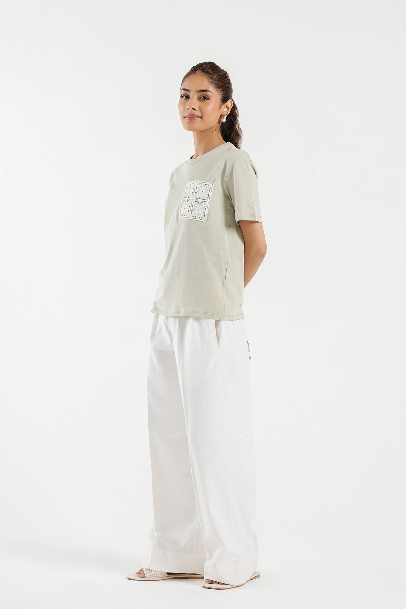https://cdn.shopify.com/s/files/1/2290/7917/files/E1858-108-005_2.jpg?v=1738412736